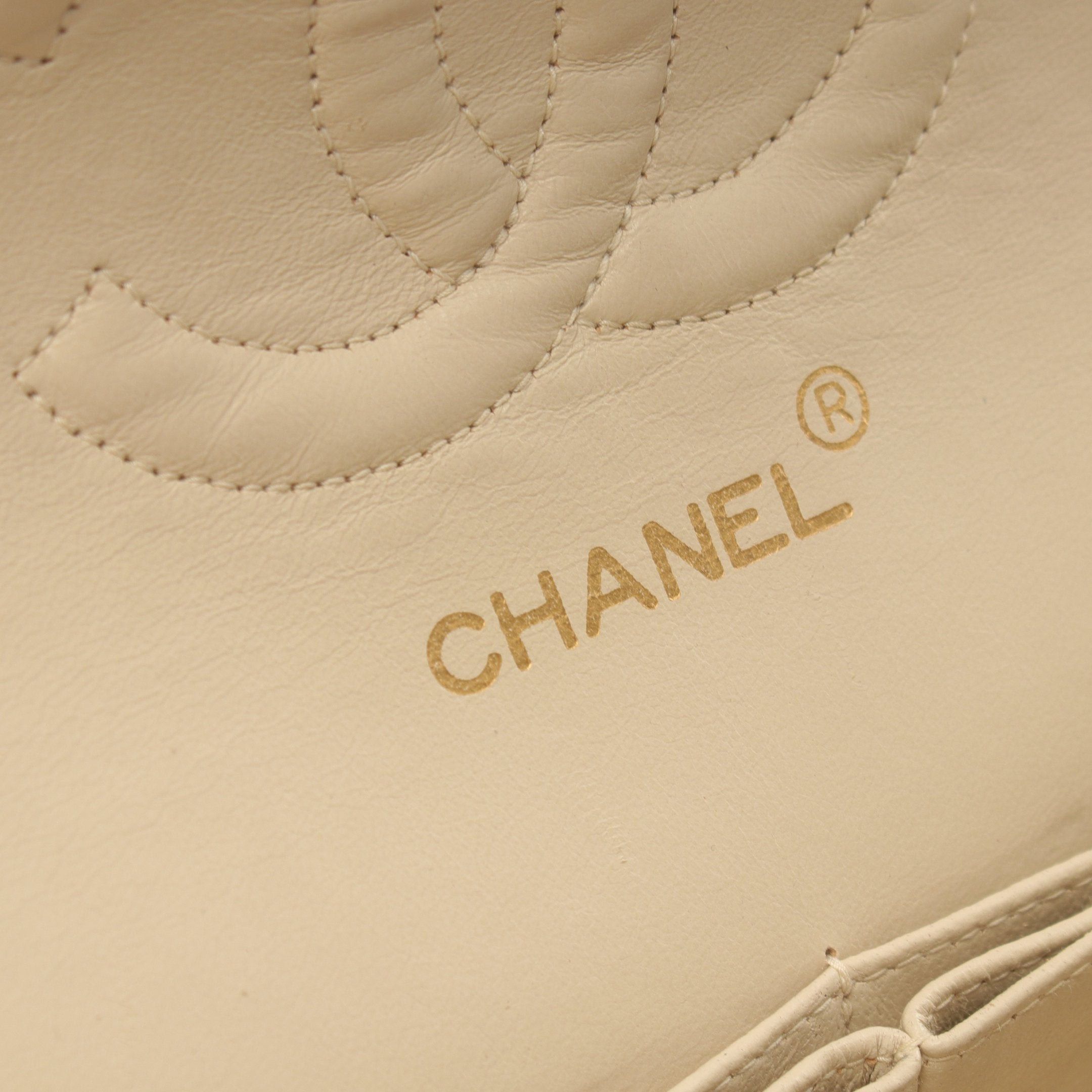 Chanel Chanel Matelasse Double Flap Chain Shoulder Bag Lambskin Beige Gold Hardware Size ONE SIZE - 4 Thumbnail