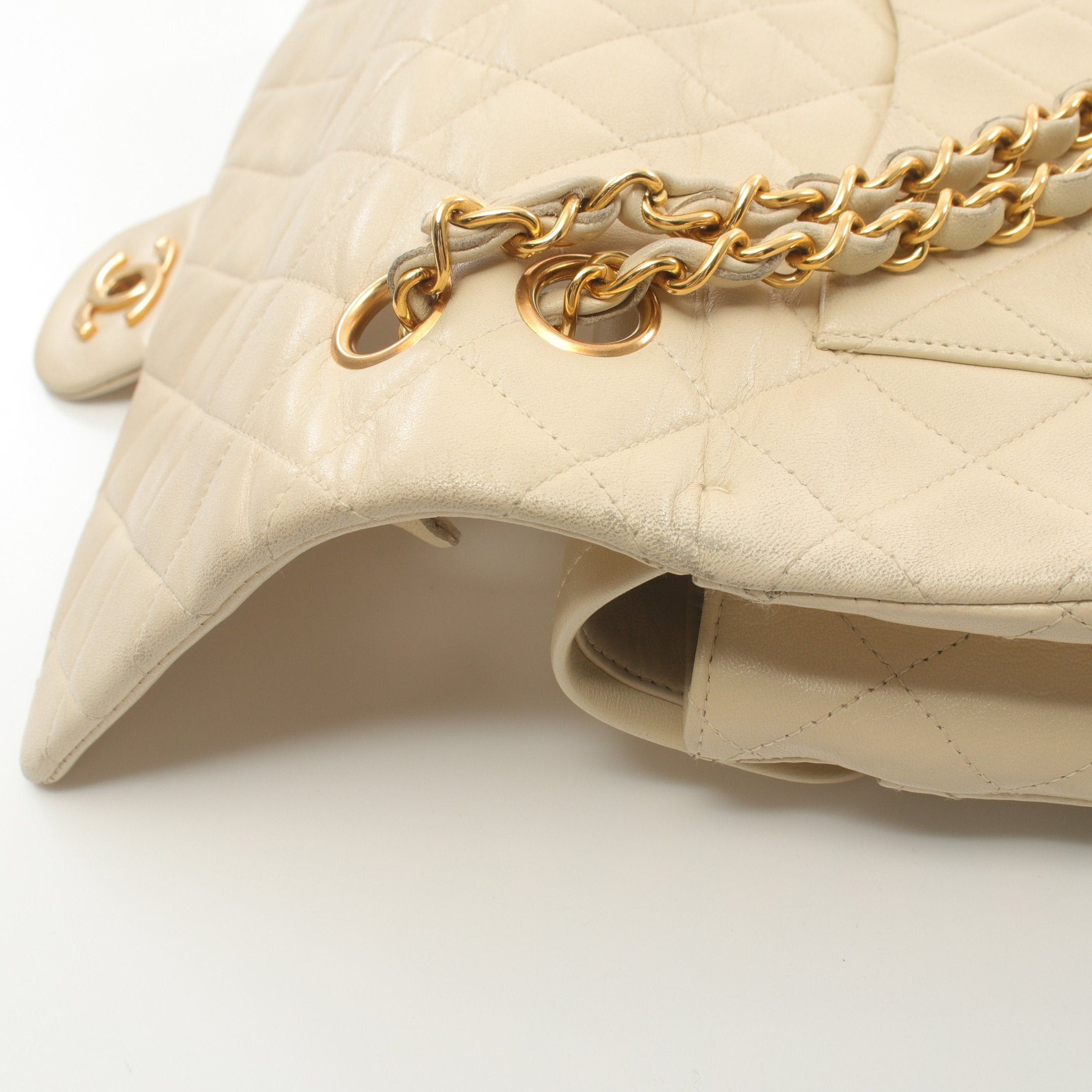 Chanel Chanel Matelasse Double Flap Chain Shoulder Bag Lambskin Beige Gold Hardware Size ONE SIZE - 7 Thumbnail
