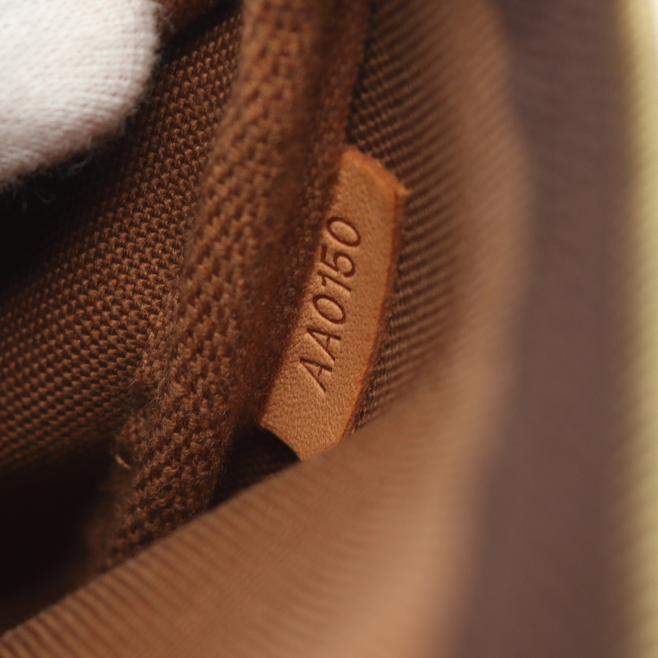 Louis Vuitton Louis Vuitton Eva Monogram Chain Shoulder Bag Leather Brown Size ONE SIZE - 5 Thumbnail