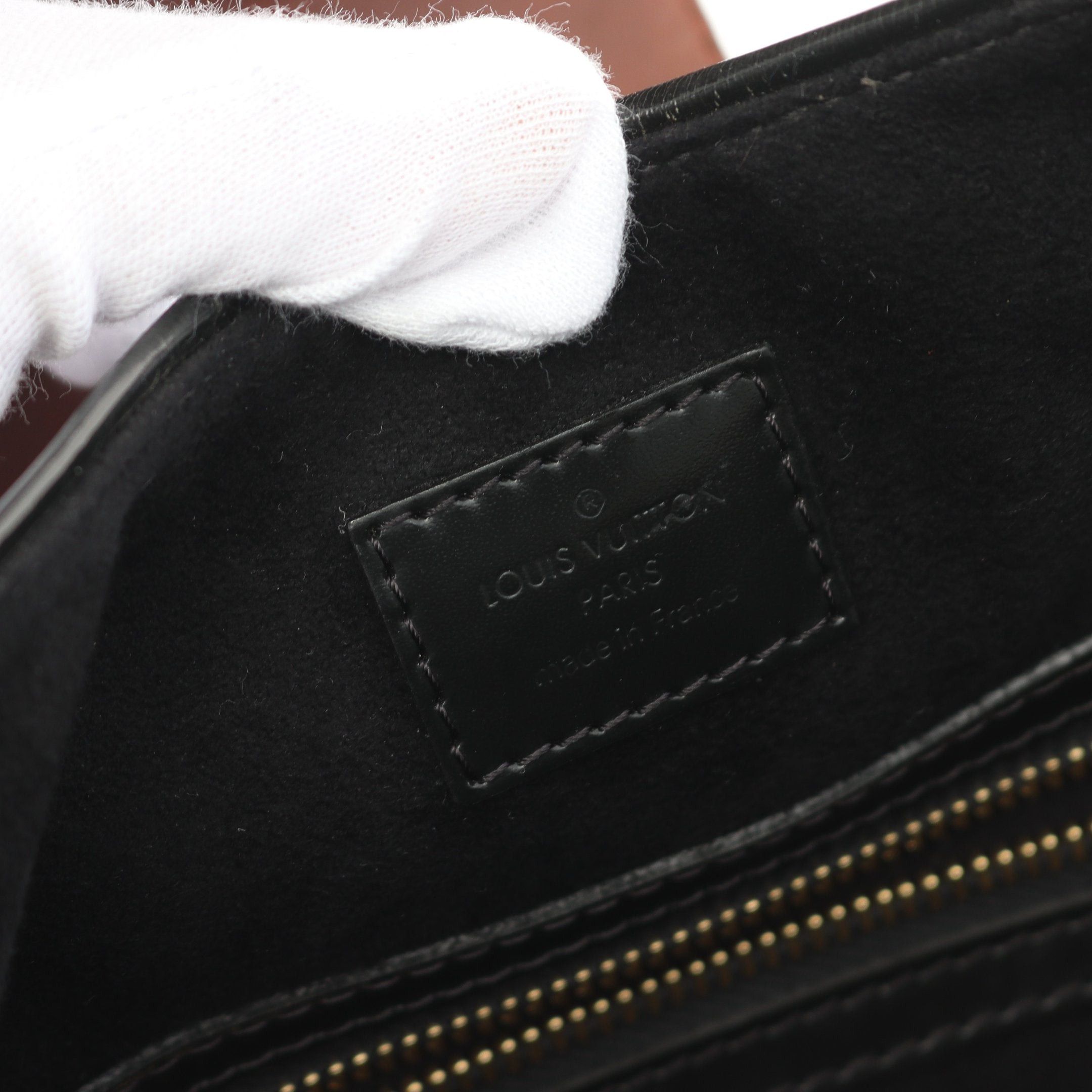 Louis Vuitton Louis Vuitton Greet Monogram Mirage Handbag Leather Brown Black Size ONE SIZE - 4 Thumbnail