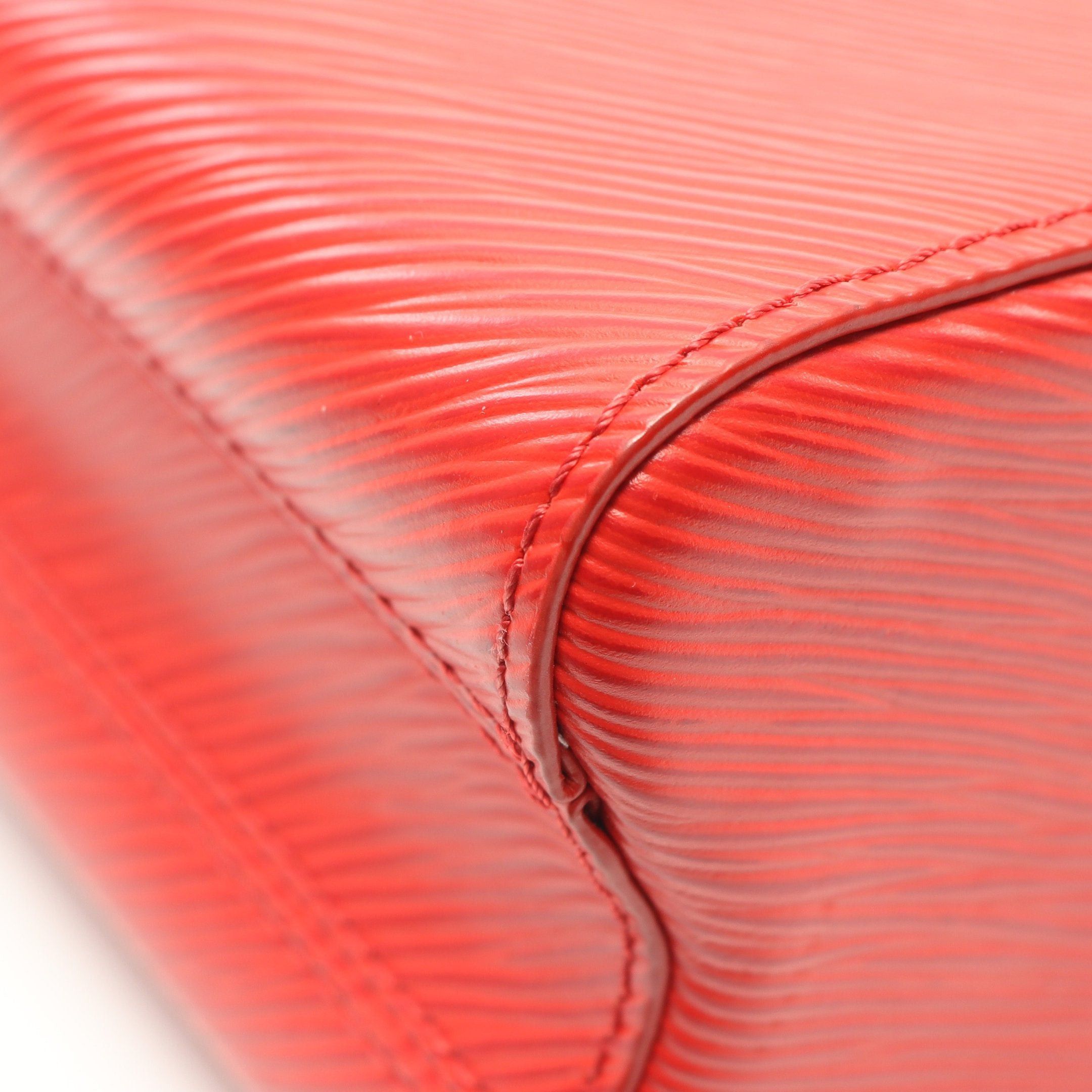 Louis Vuitton Louis Vuitton Twist Mm Epi Coquelicot Chain Shoulder Bag Leather Red Size ONE SIZE - 10 Thumbnail