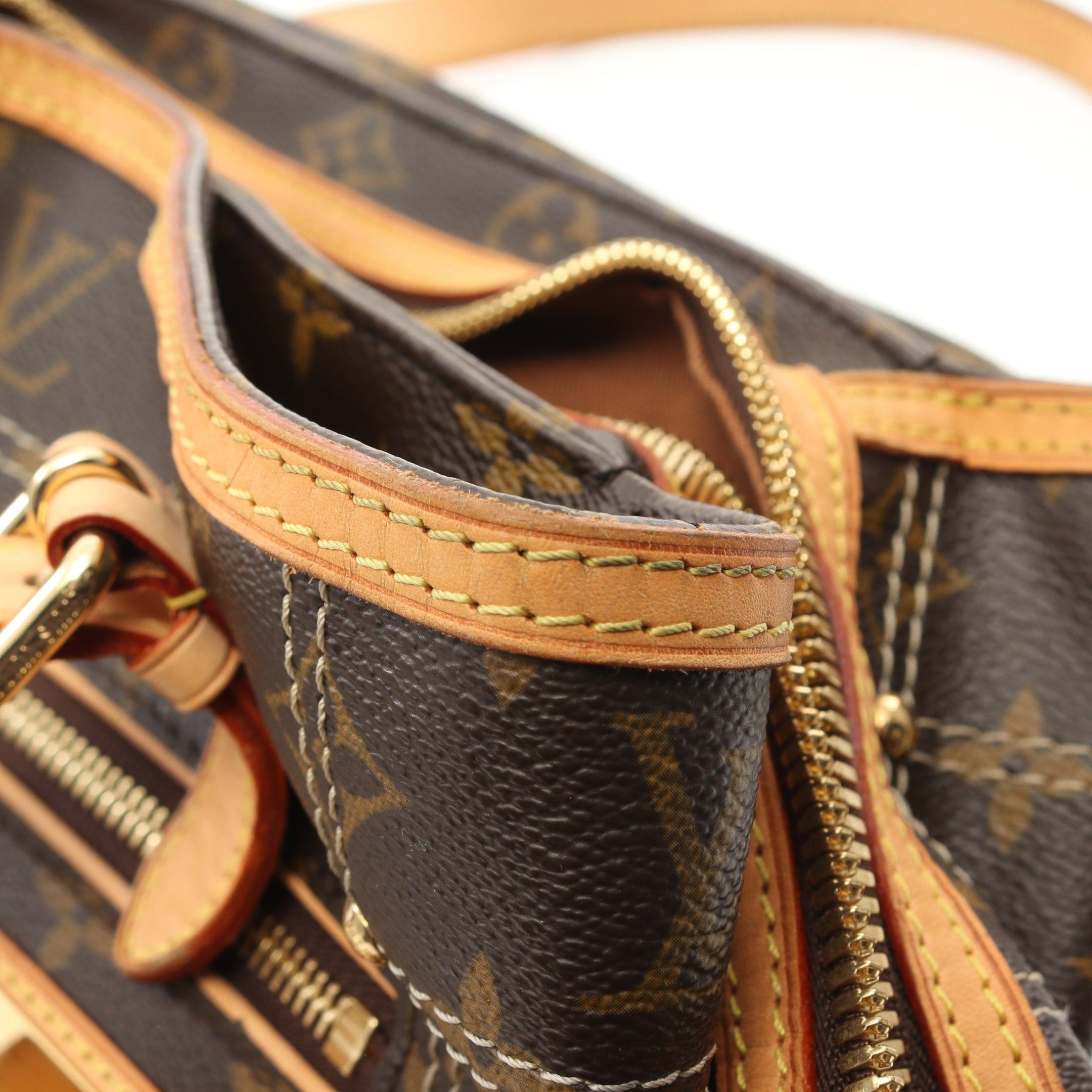 Louis Vuitton Louis Vuitton Rivet Monogram Handbag Leather Brown Size ONE SIZE - 10 Thumbnail