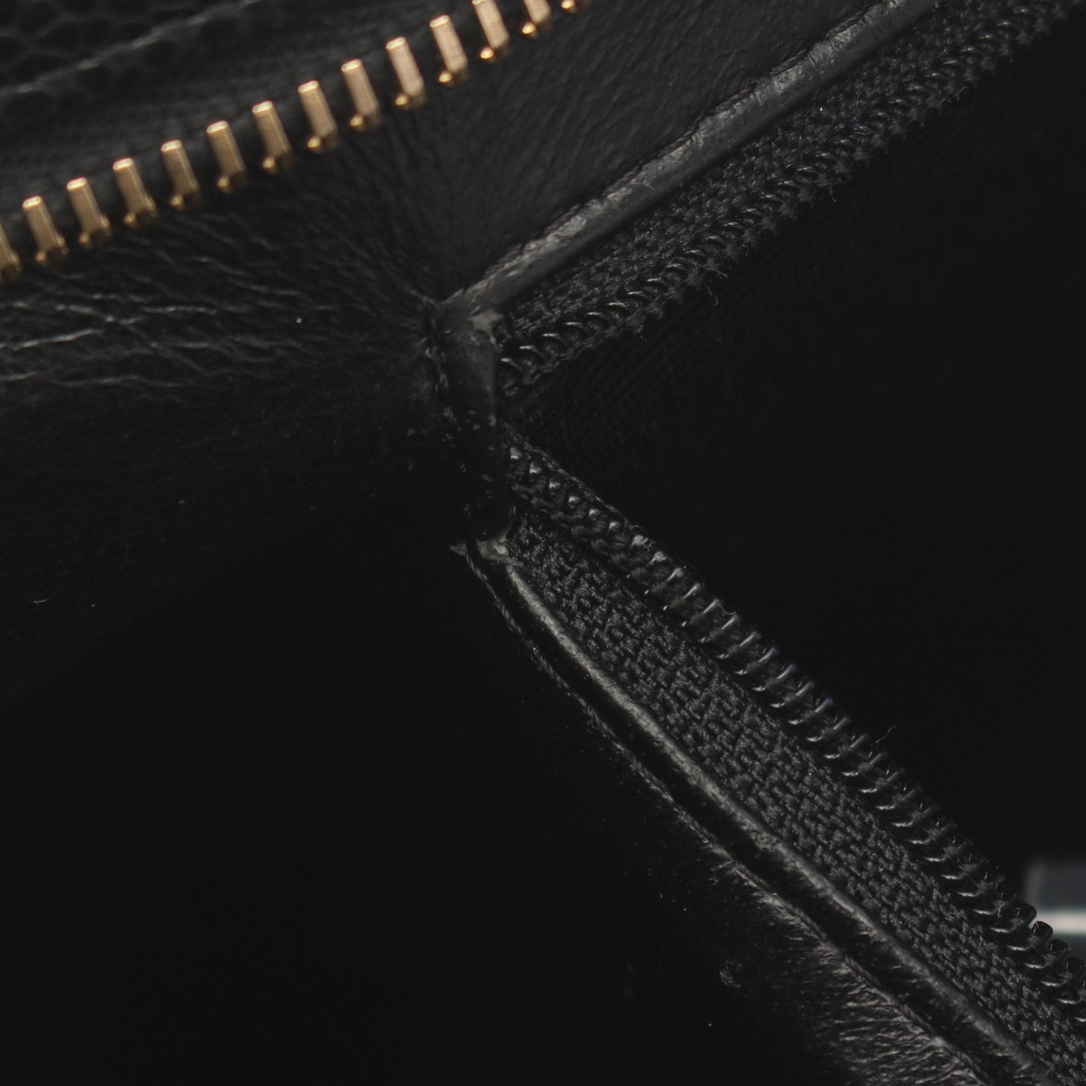 Chanel Chanel Reissue Tote Handbag Bag Caviar Skin Black Gold Hardware Size ONE SIZE - 8 Thumbnail