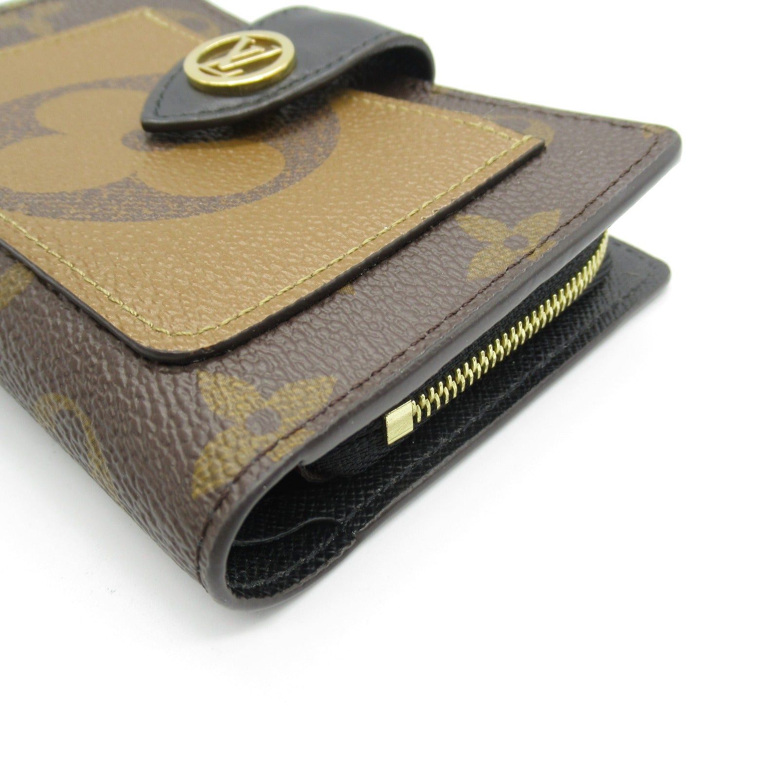 Louis Vuitton Louis Vuitton Juliet Wallet Round Zipper Coated Canvas Monogram Reverse Brown Size ONE SIZE - 10 Thumbnail