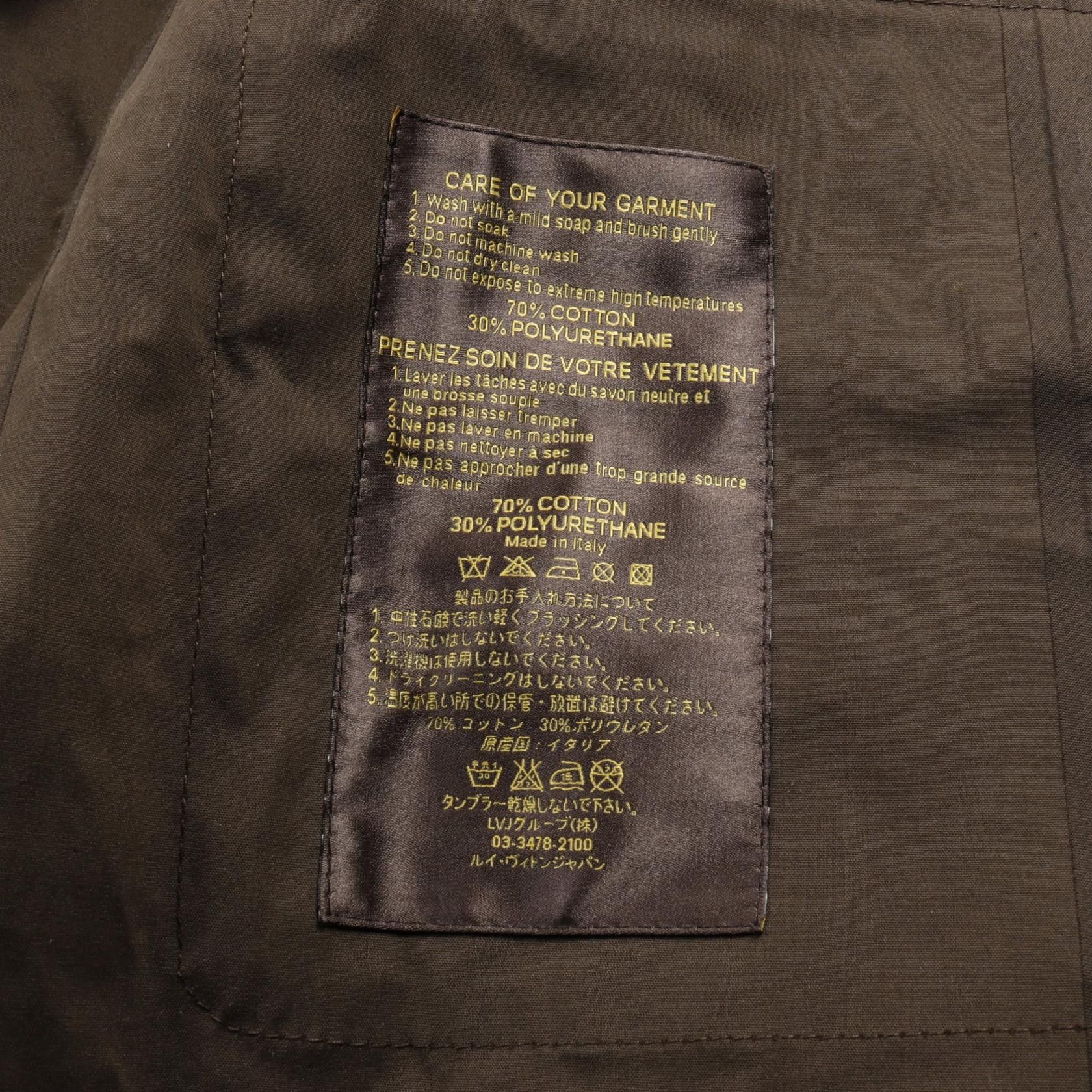 Louis Vuitton Louis Vuitton Monogram Macintosh Convertible Collar Coat Cotton Brown Size ONE SIZE - 4 Thumbnail
