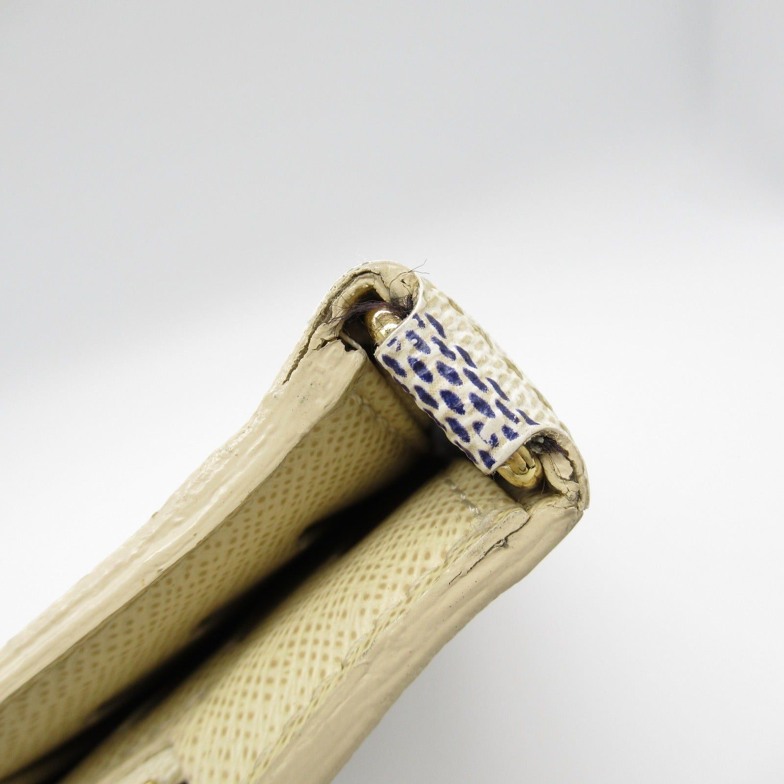 Louis Vuitton Louis Vuitton Portofeuil Insolite Round Long Wallet Zipper Coated Canvas Damier Azur White Size ONE SIZE - 12 Thumbnail