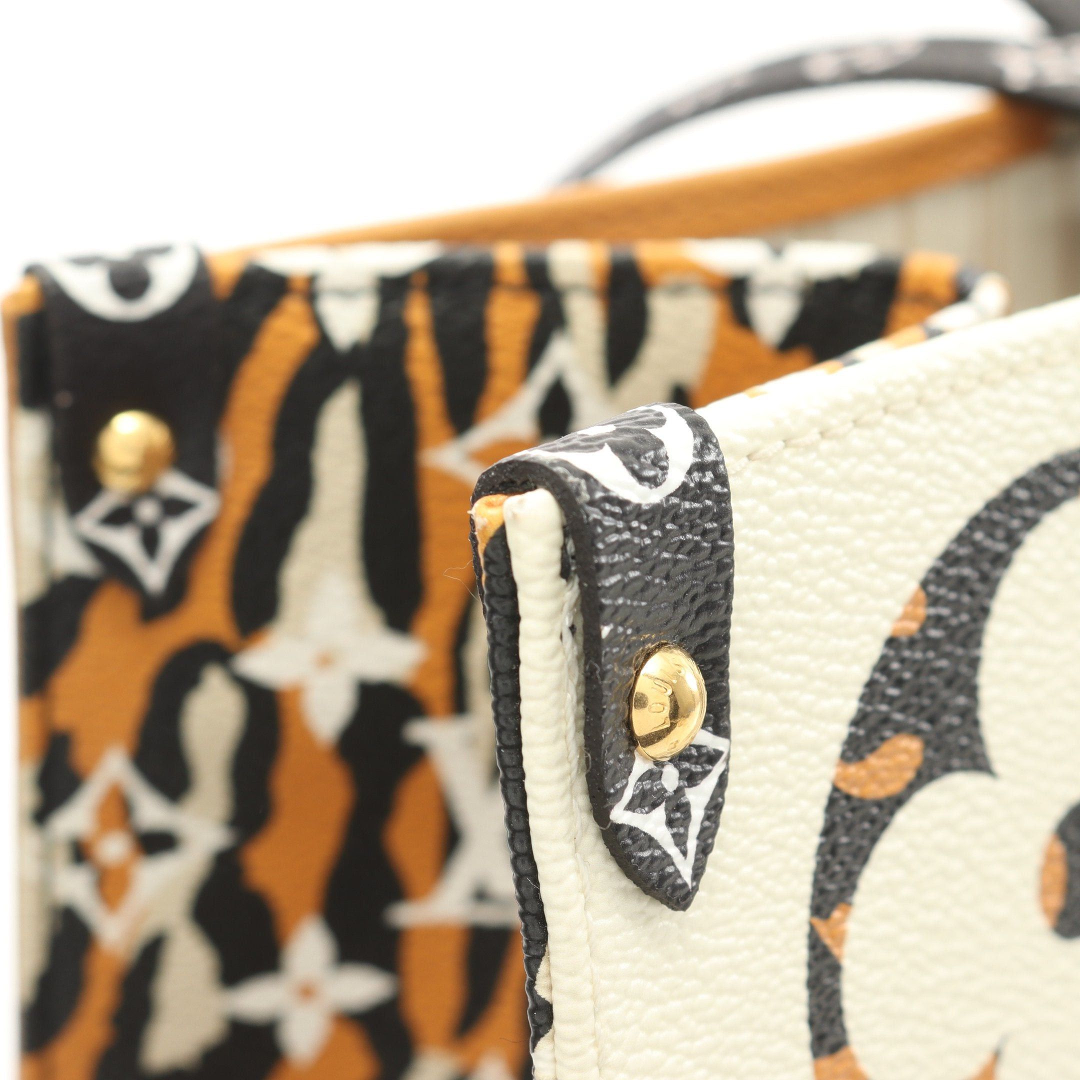 Louis Vuitton Louis Vuitton On-The-Go Gm Yvoire Monogram Jungle Shoulder Bag Tote Leather Off White Light Brown Size ONE SIZE - 8 Thumbnail