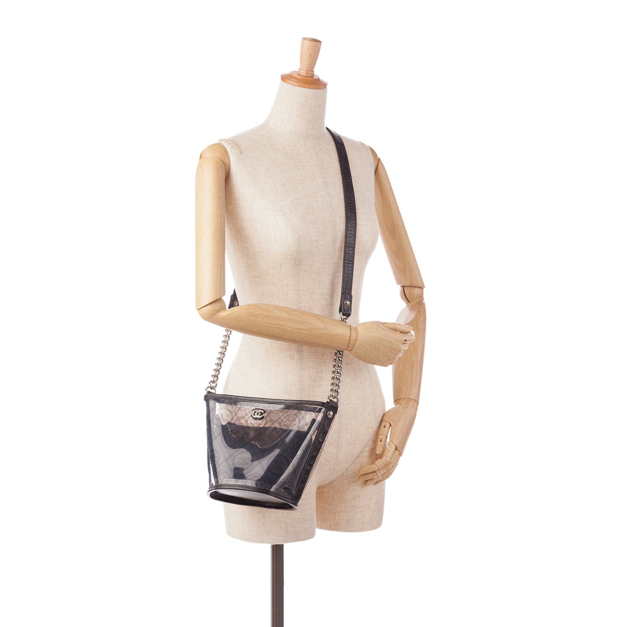 Chanel Chanel Crumpled Calfskin PVC Camellia Bucket Black Size ONE SIZE - 9 Thumbnail