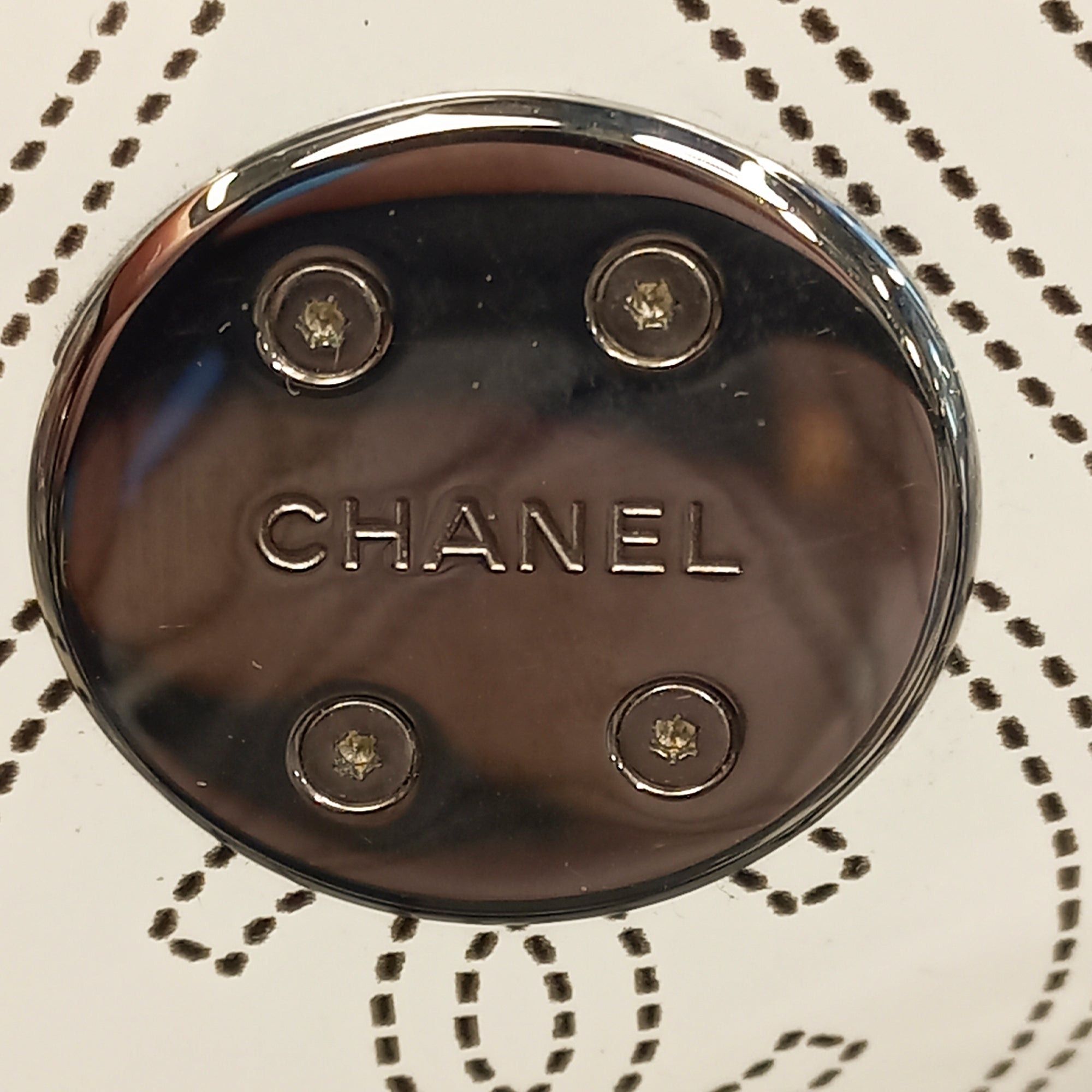 Chanel Chanel Crumpled Calfskin PVC Camellia Bucket Black Size ONE SIZE - 8 Thumbnail