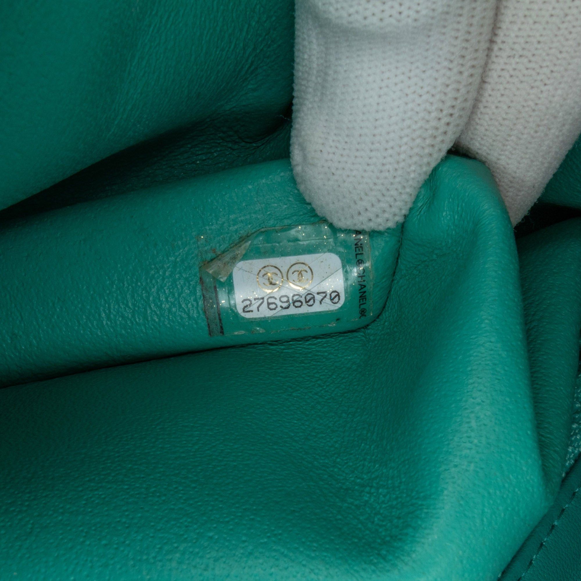 Chanel Chanel Mini Square Classic Lambskin Single Flap Green Size ONE SIZE - 7 Thumbnail
