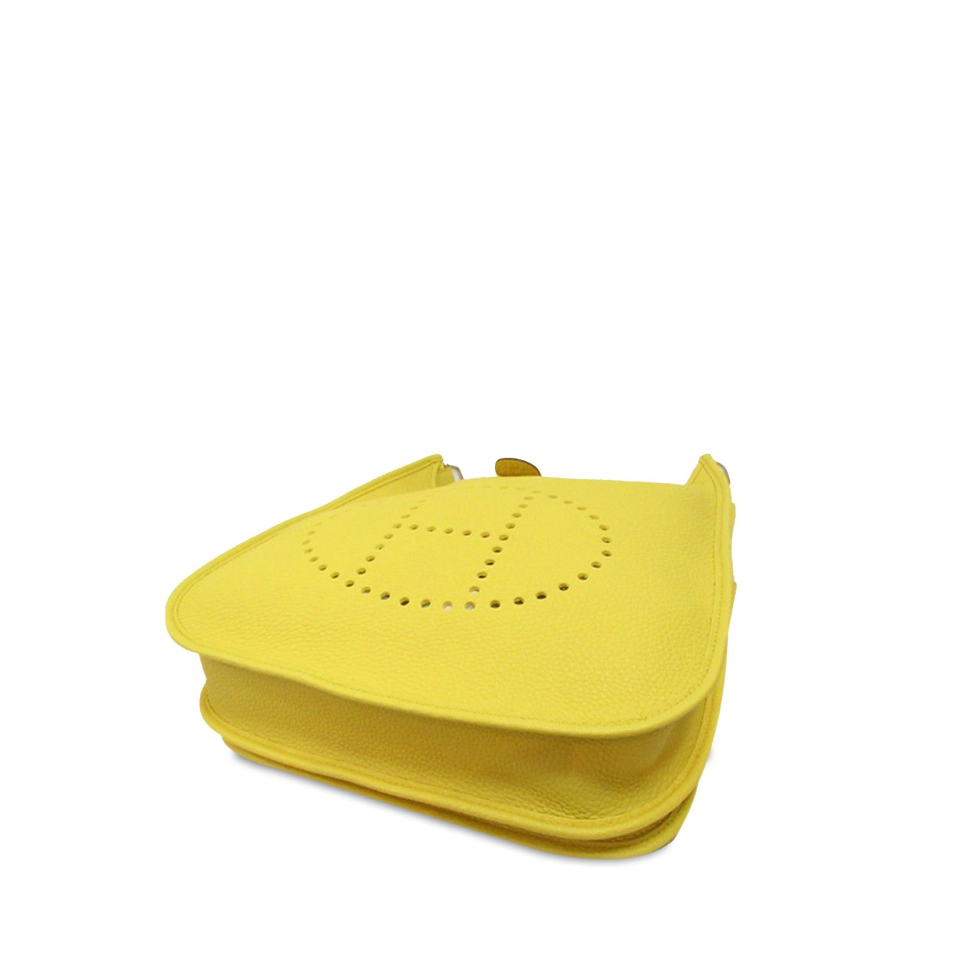 Hermes Hermès Clemence Evelyne III PM Yellow Size ONE SIZE - 4 Thumbnail