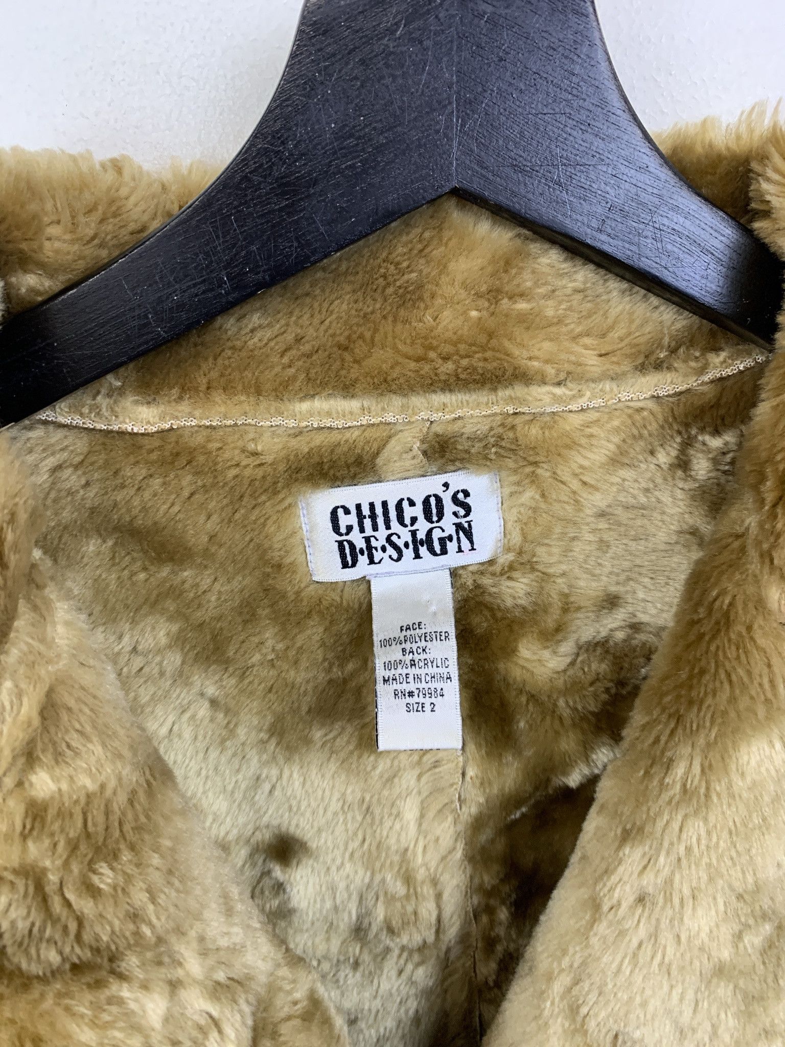 Levi's Vintage Leather Jacket 90s Suede Leather Floral Imprint Fur Lined Coat Size S (2) Size US S / EU 44-46 / 1 - 2 Thumbnail