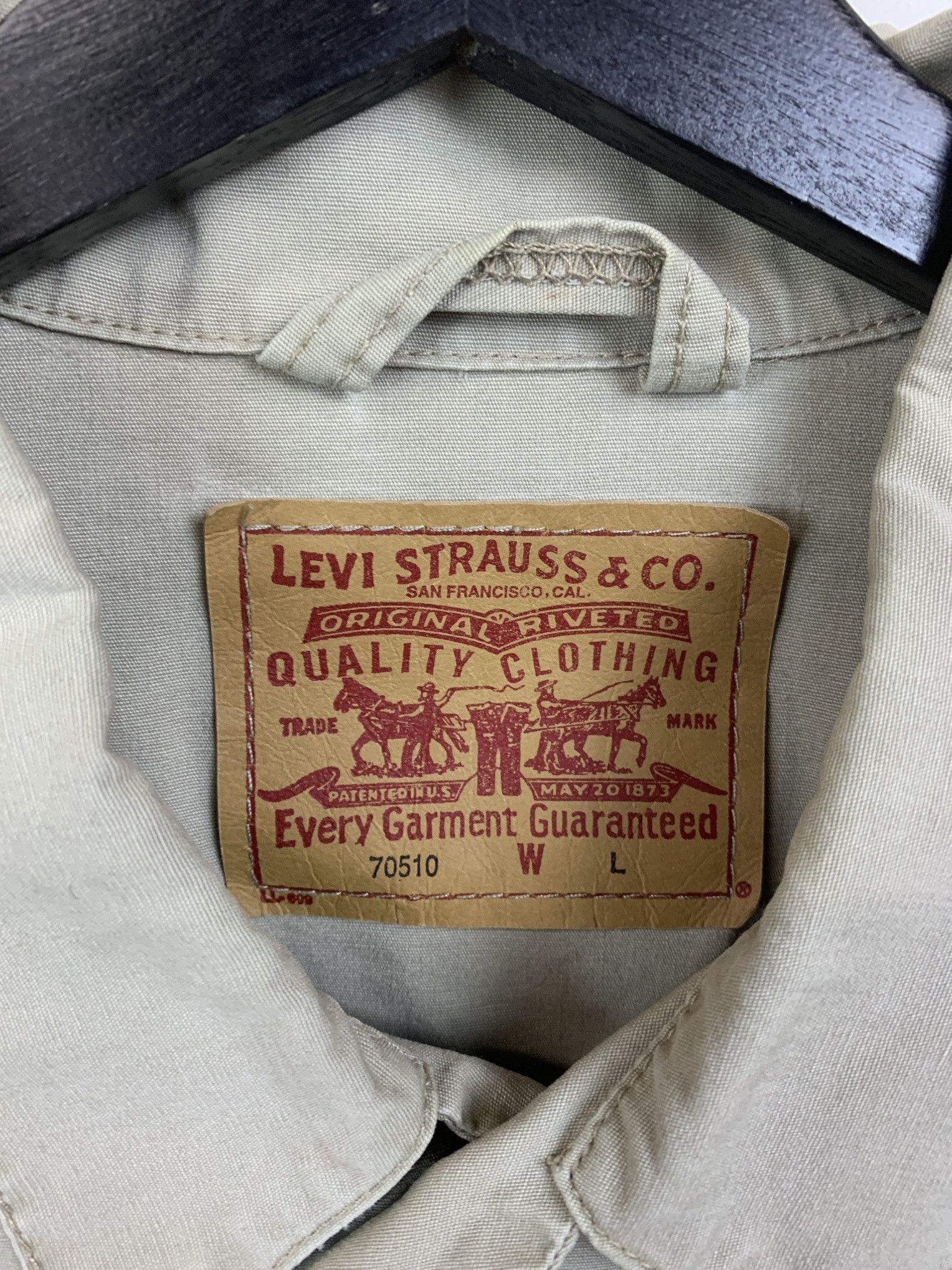 Levi's Vintage Levi's tan Canvas Trucker Jacket Size L Size US L / EU 52-54 / 3 - 2 Thumbnail