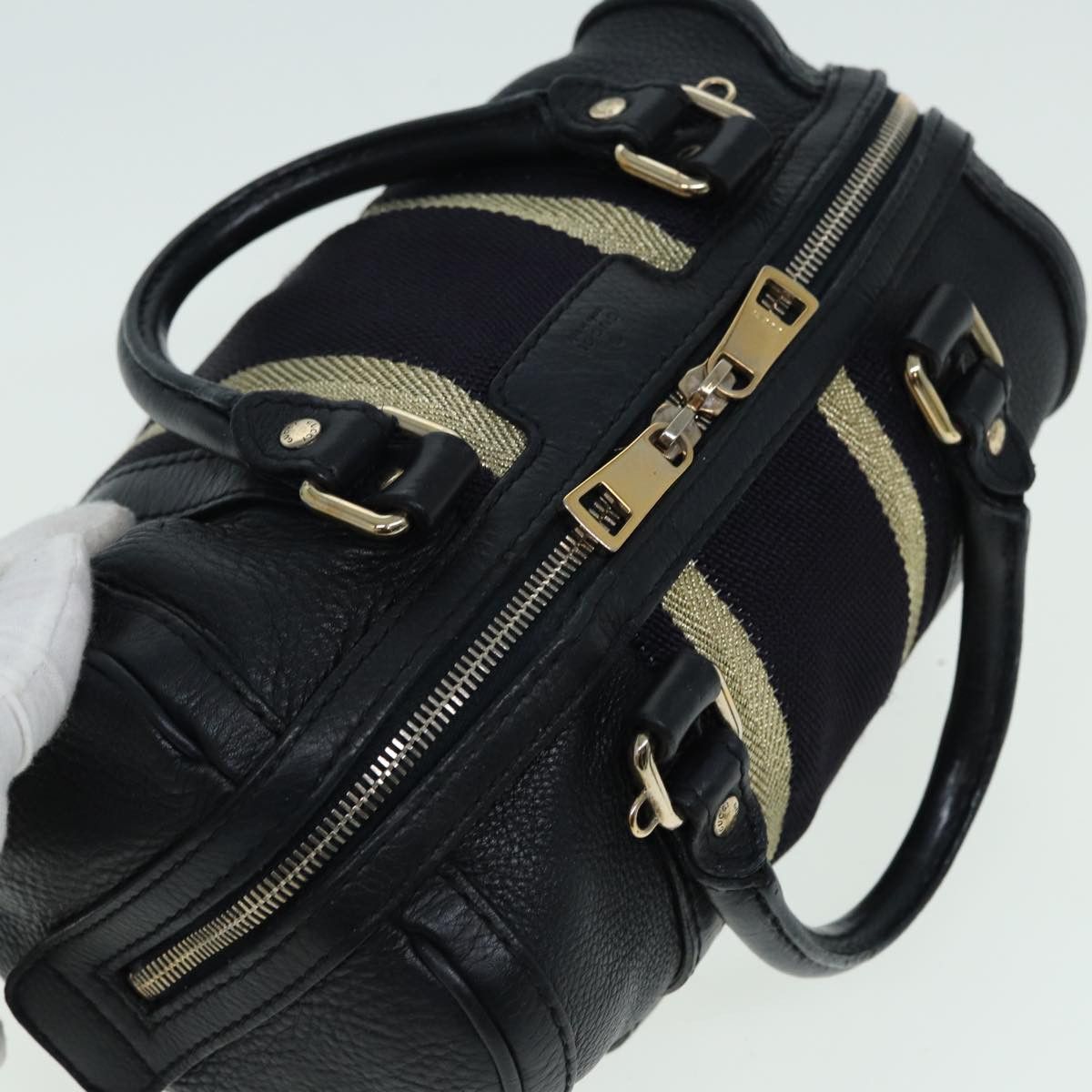 Gucci Web Black Leather Travel Bag (Pre-Owned) Size ONE SIZE - 18 Thumbnail