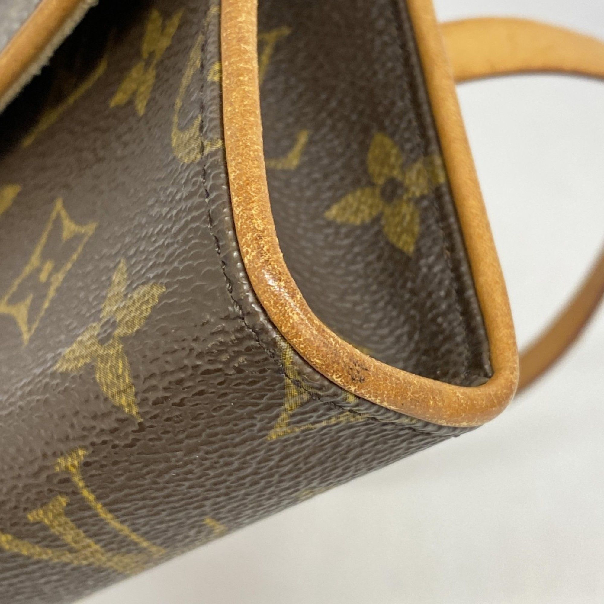 Louis Vuitton Louis Vuitton Florentine clutch Size ONE SIZE - 9 Thumbnail