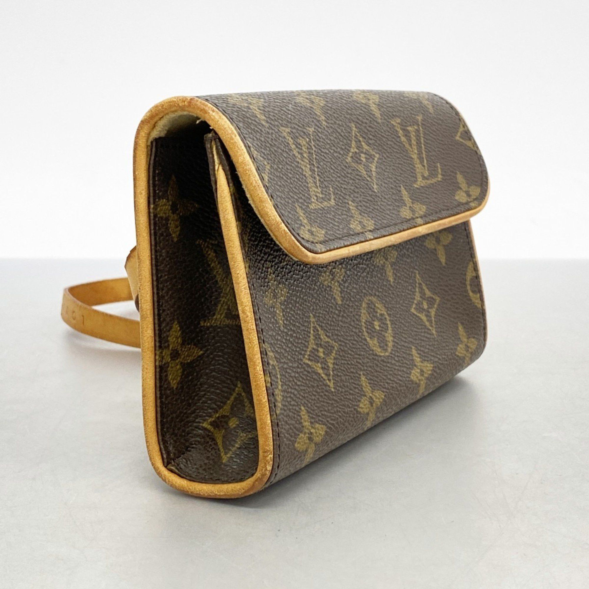 Louis Vuitton Louis Vuitton Florentine clutch Size ONE SIZE - 3 Thumbnail