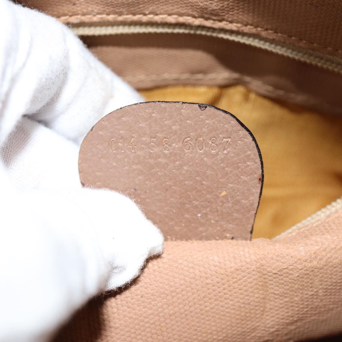 Gucci Beige Canvas Clutch Bag (Pre-Owned) Size ONE SIZE - 13 Thumbnail