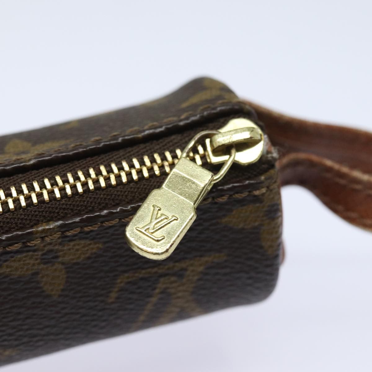 Louis Vuitton Etui À Balles De Golf Brown Canvas Clutch Bag (Pre-Owned) Size ONE SIZE - 9 Thumbnail