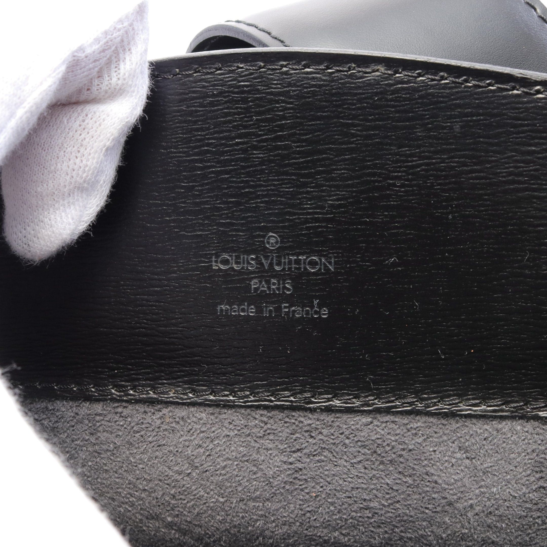 Louis Vuitton Louis Vuitton Cluny Epi Noir Shoulder Bag Leather Black Size ONE SIZE - 4 Thumbnail