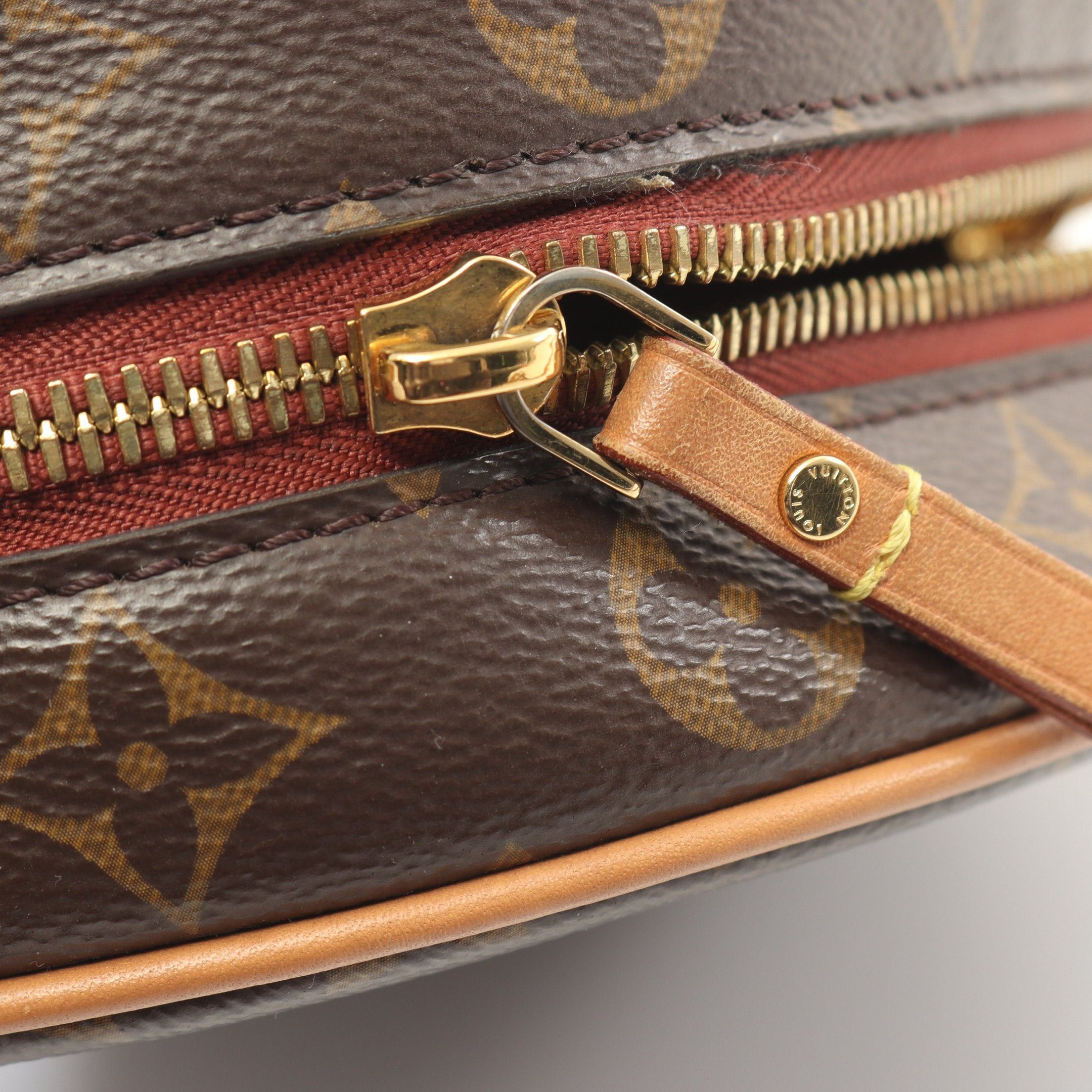Louis Vuitton Louis Vuitton Boatt Chapeau Souple Pm Monogram Shoulder Bag Brown Size ONE SIZE - 9 Thumbnail