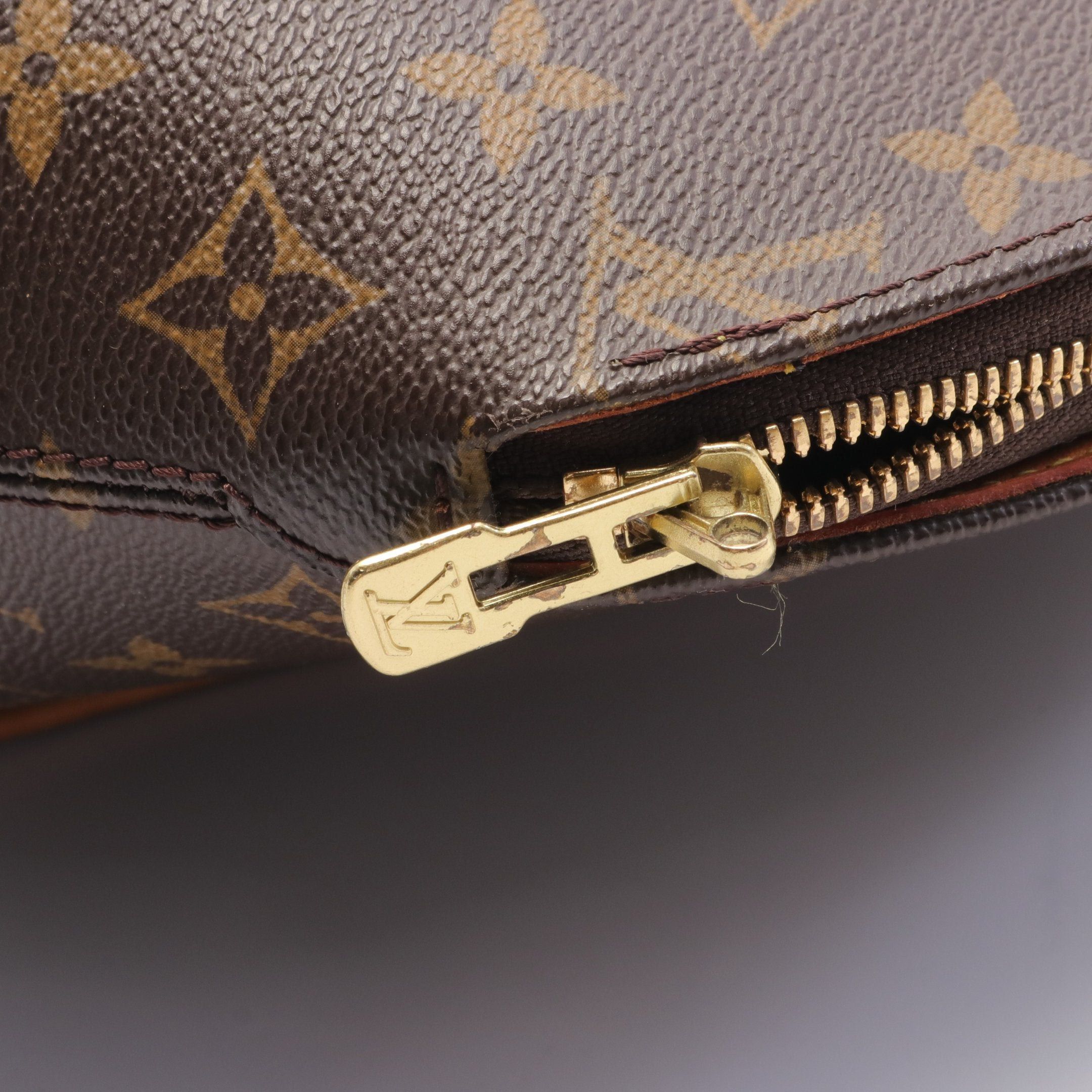 Louis Vuitton Louis Vuitton Ellipse Mm Monogram Handbag Leather Brown Size ONE SIZE - 7 Thumbnail