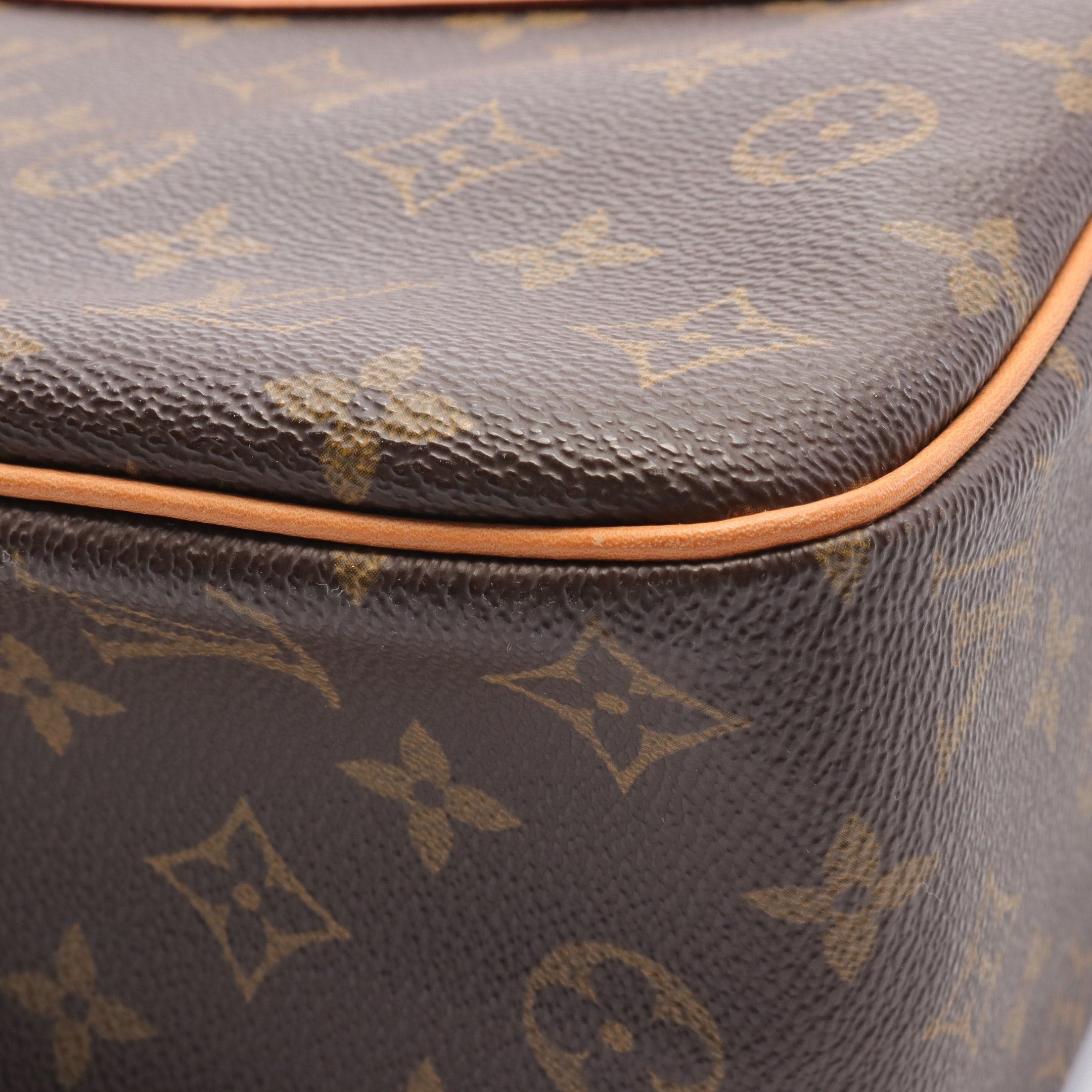 Louis Vuitton Louis Vuitton Cite Gm Monogram Shoulder Bag Leather Brown Size ONE SIZE - 7 Thumbnail