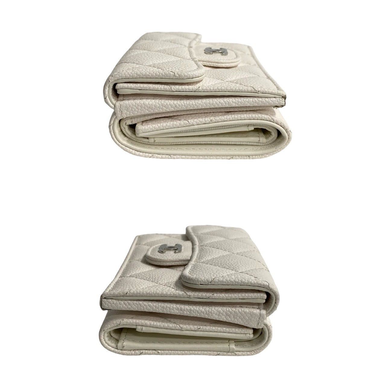 Chanel Chanel White Leather Size ONE SIZE - 4 Thumbnail
