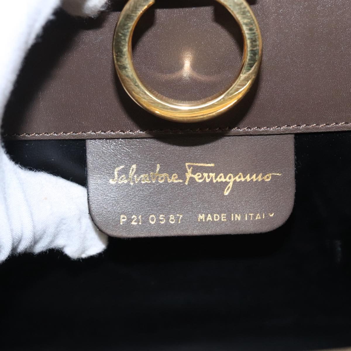 Salvatore Ferragamo Gancini Brown Leather Shoulder Bag (Pre-Owned) Size ONE SIZE - 13 Thumbnail