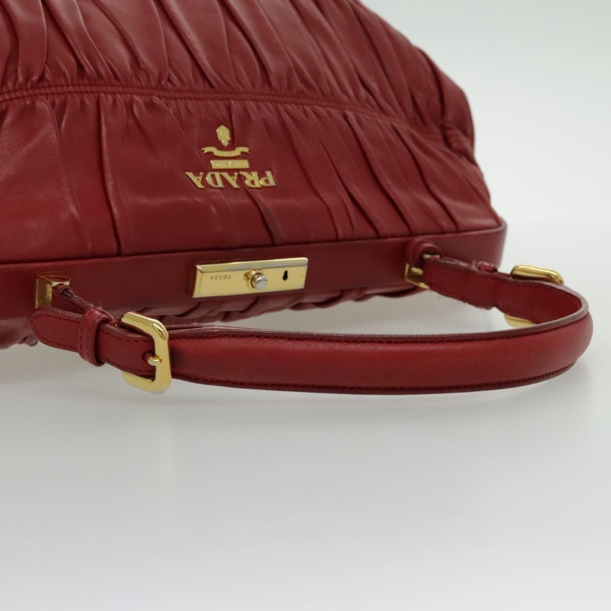 Prada Gaufre Red Leather Handbag (Pre-Owned) Size ONE SIZE - 5 Thumbnail