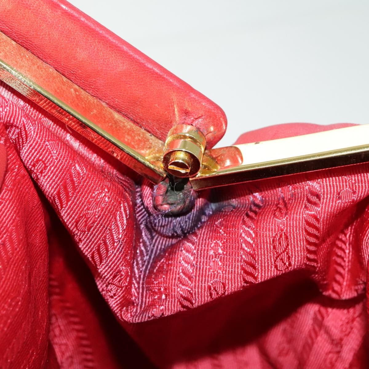 Prada Gaufre Red Leather Handbag (Pre-Owned) Size ONE SIZE - 16 Thumbnail