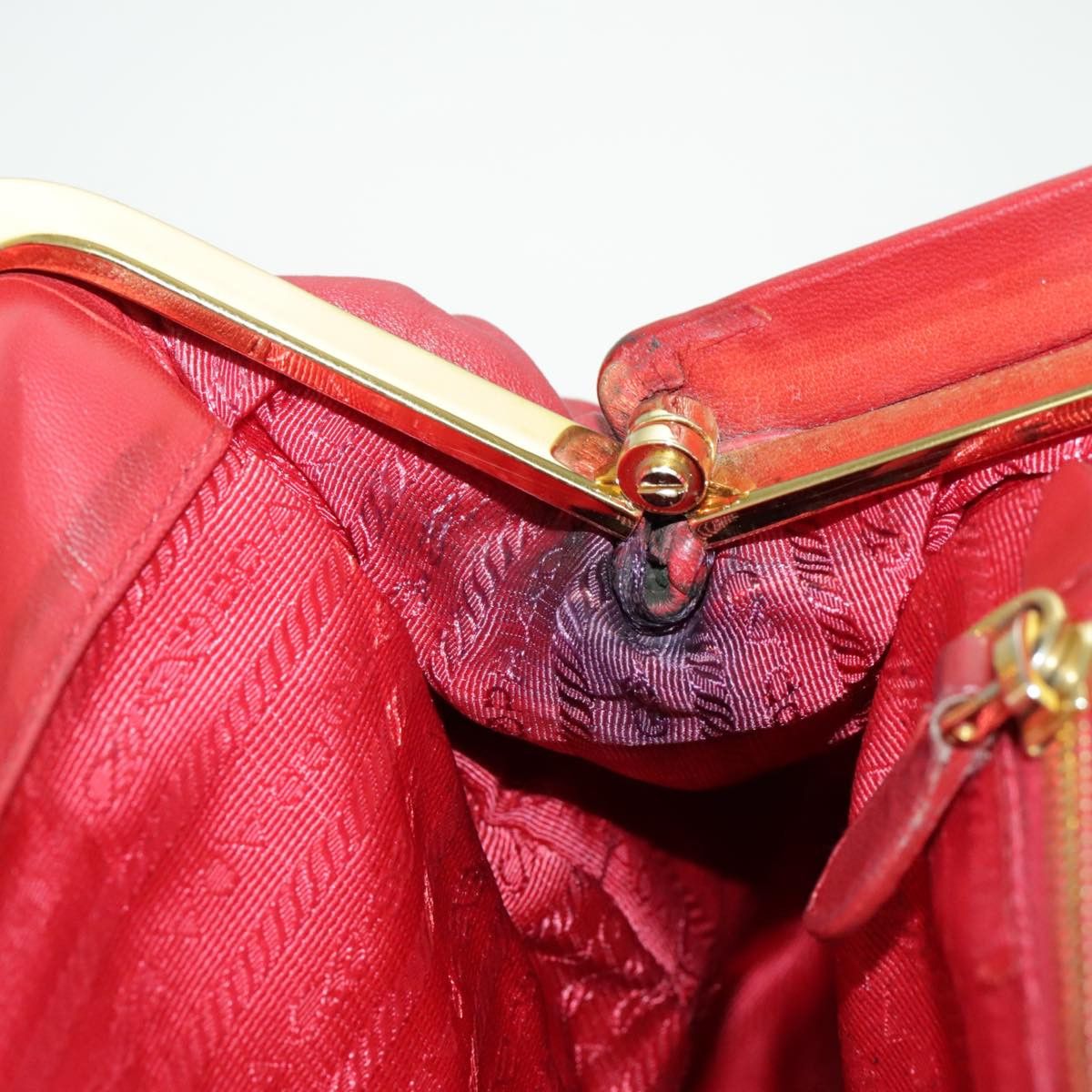Prada Gaufre Red Leather Handbag (Pre-Owned) Size ONE SIZE - 17 Thumbnail