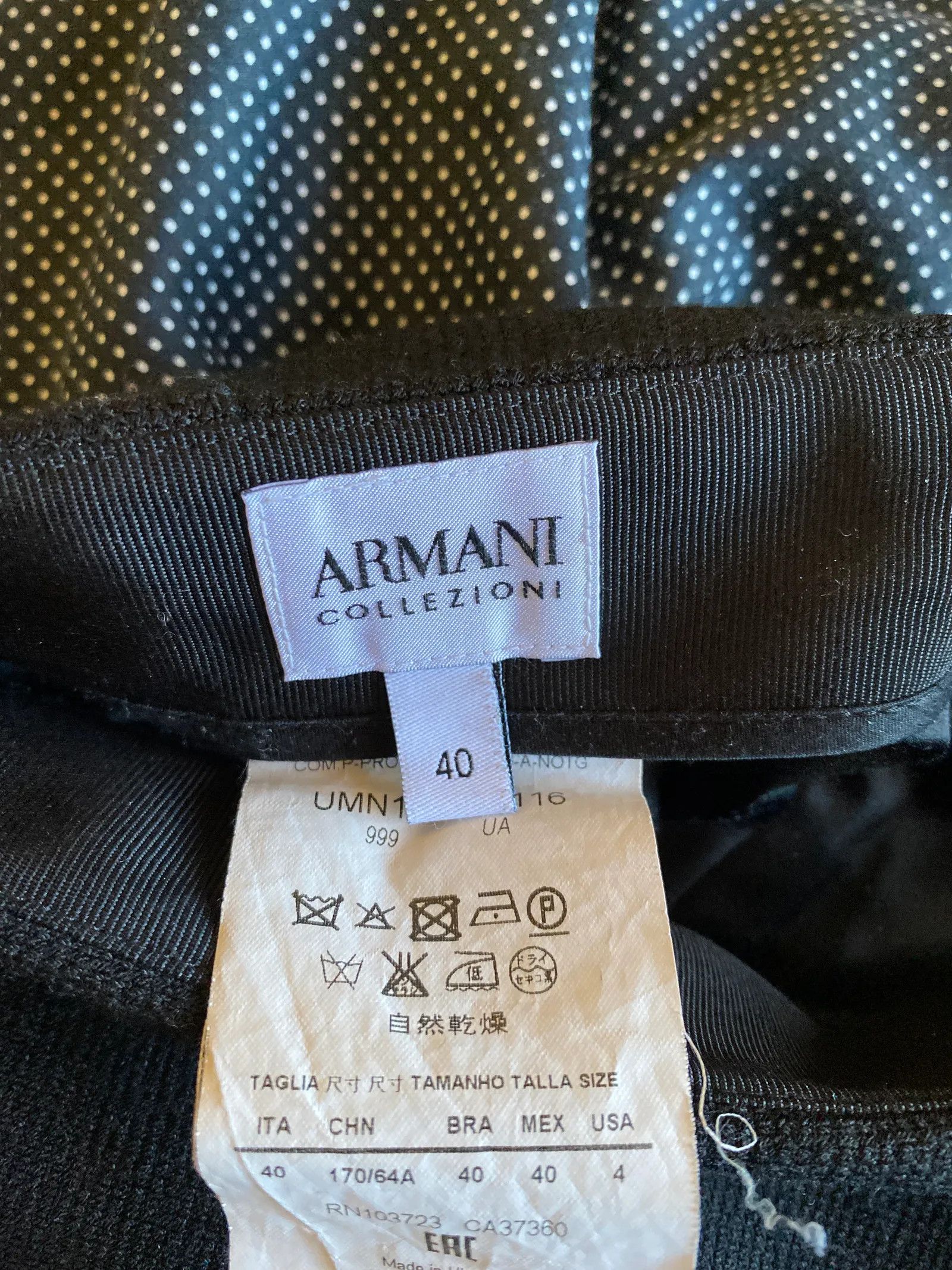 Armani Armani Collezioni Skirt Size 26" / US 2 / IT 38 - 2 Thumbnail