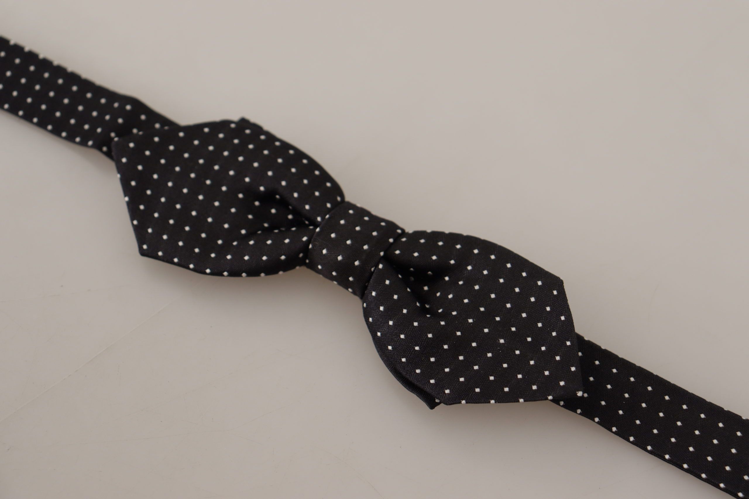 Dolce & Gabbana Exquisite Silk Polka Dot Bow Men's Tie Size ONE SIZE - 3 Thumbnail