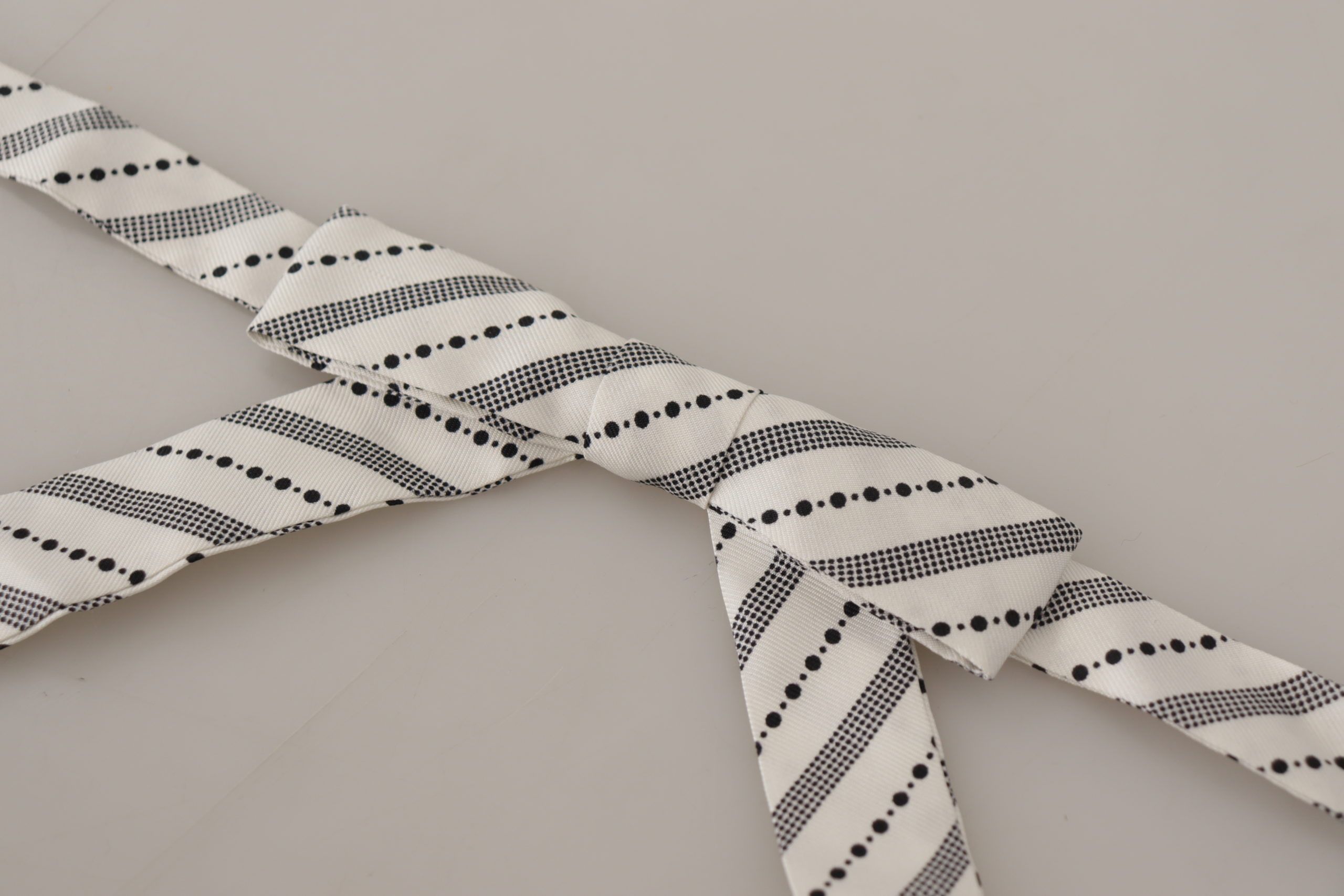 Dolce & Gabbana Chic Polka Dot Silk Bow Men's Tie Size ONE SIZE - 2 Thumbnail