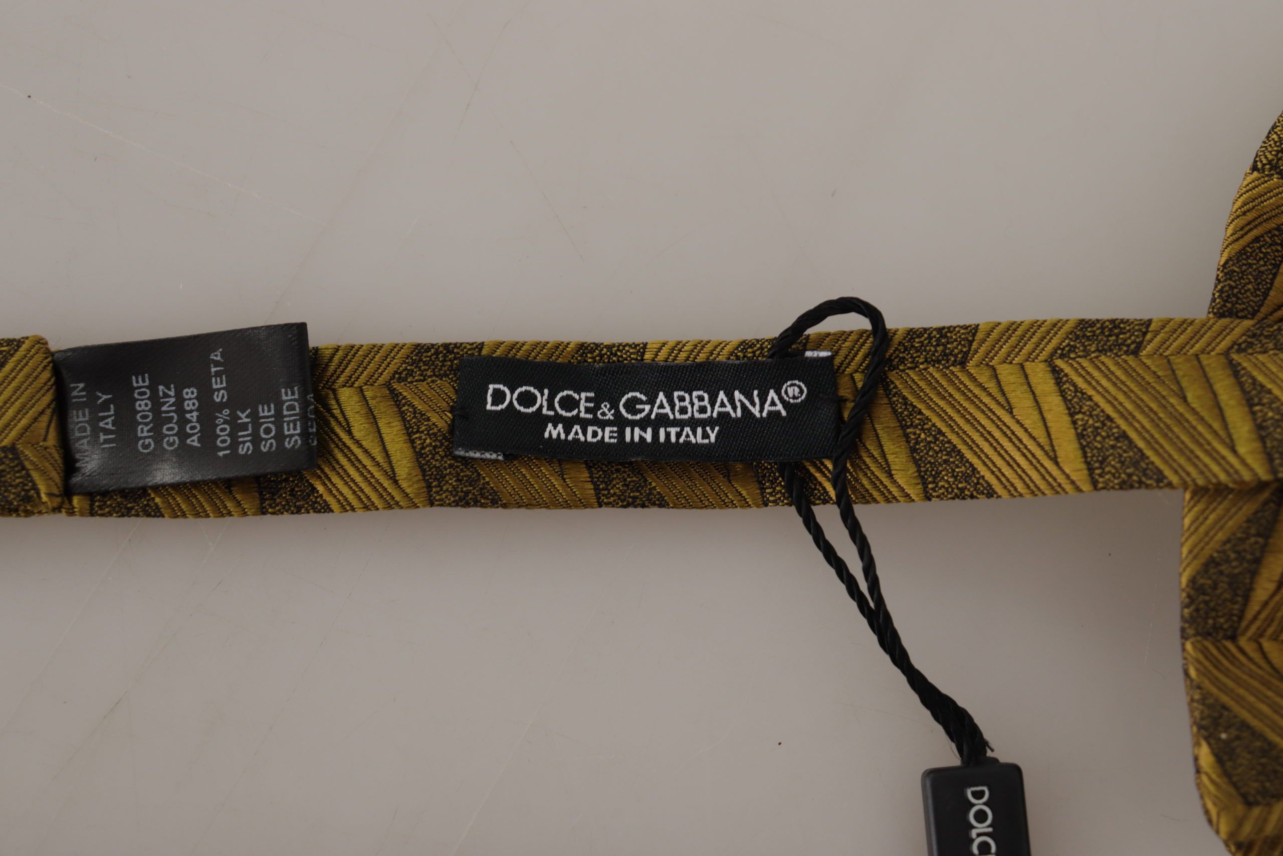 Dolce & Gabbana Elegant Gold Silk Bow Men's Tie Size ONE SIZE - 3 Thumbnail