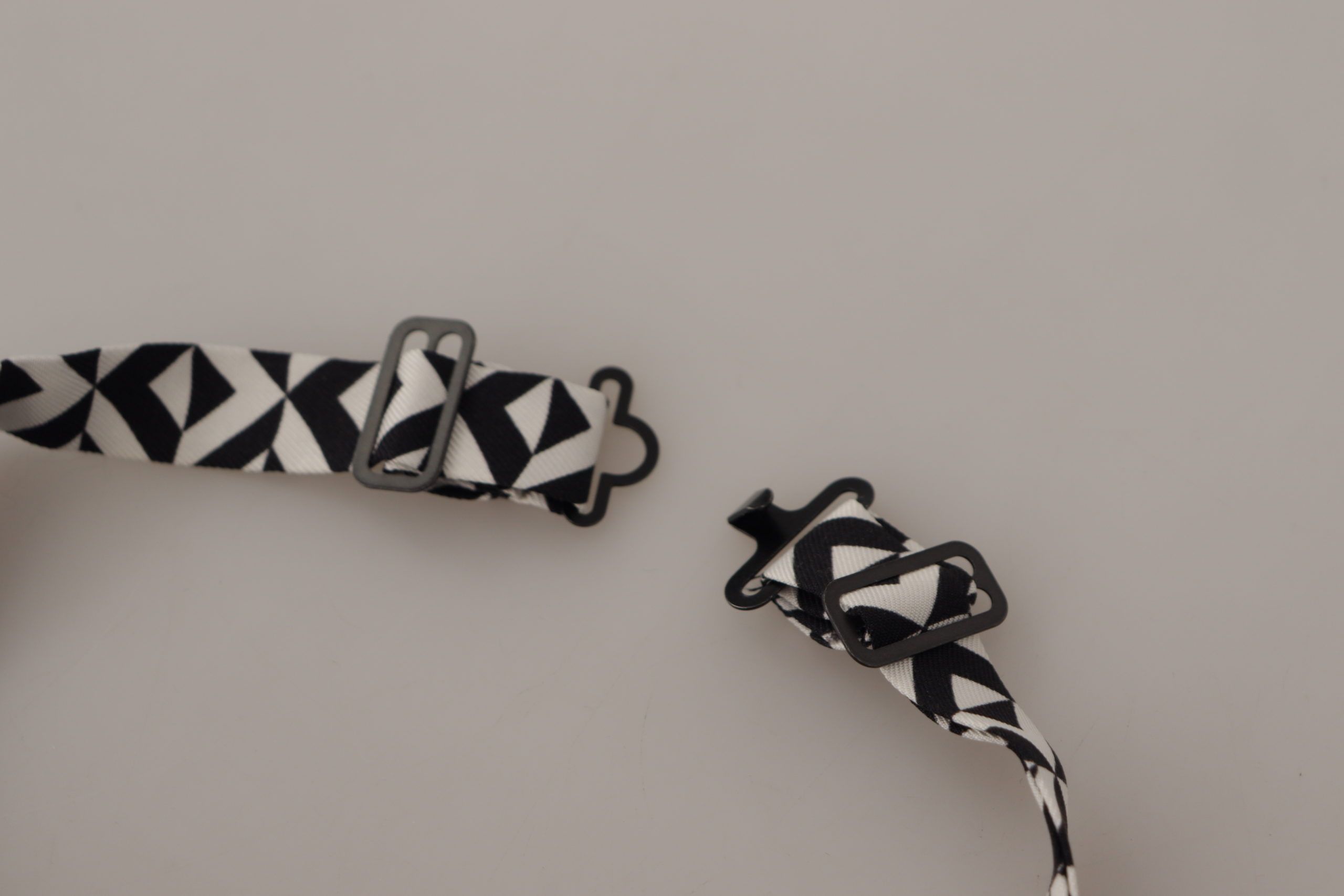 Dolce & Gabbana Elegant Silk Black Tie for the Dapper Men's Gentleman Size ONE SIZE - 4 Thumbnail