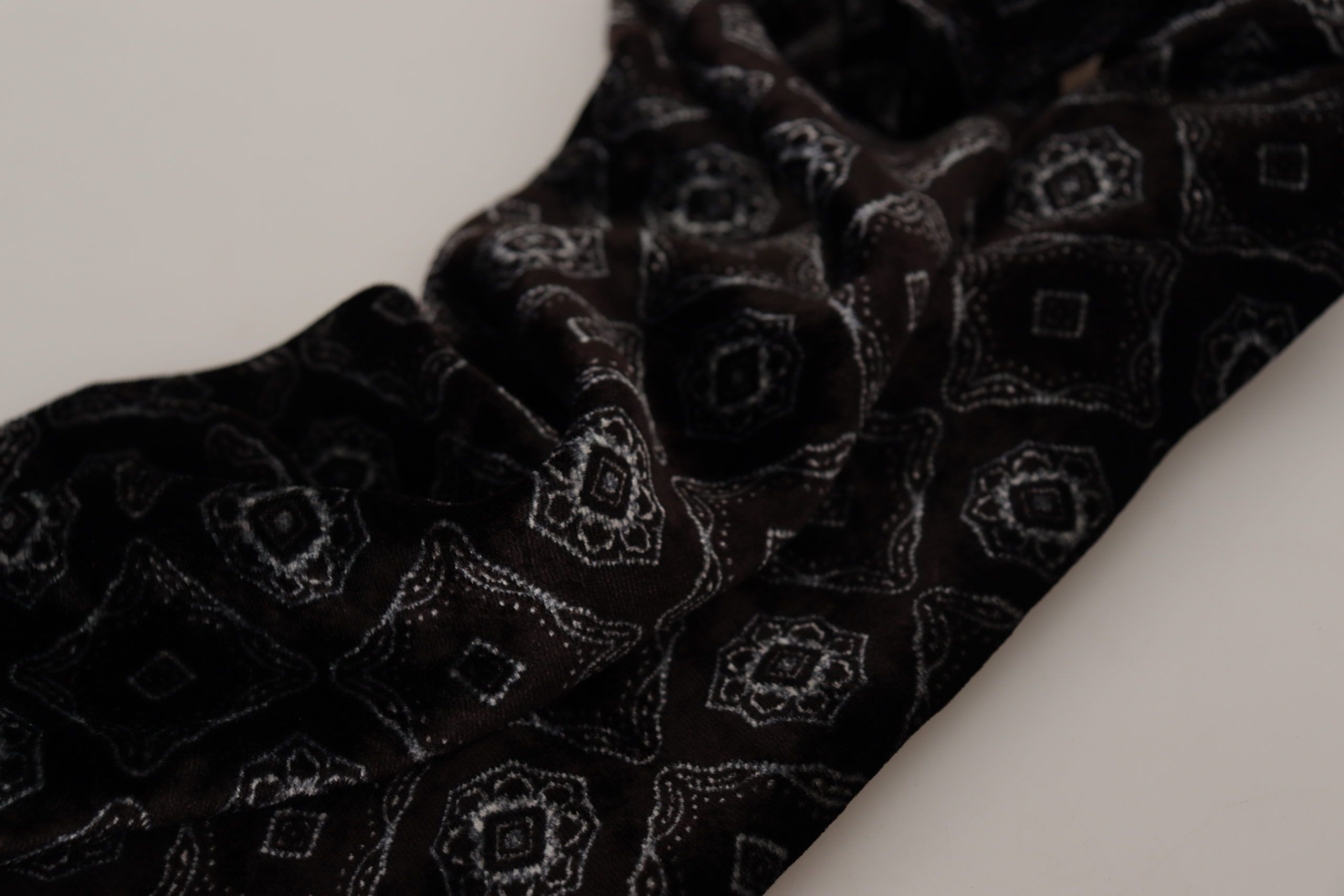 Dolce & Gabbana Luxurious Brown Silk-Blend Men's Men's Scarf Size ONE SIZE - 5 Thumbnail