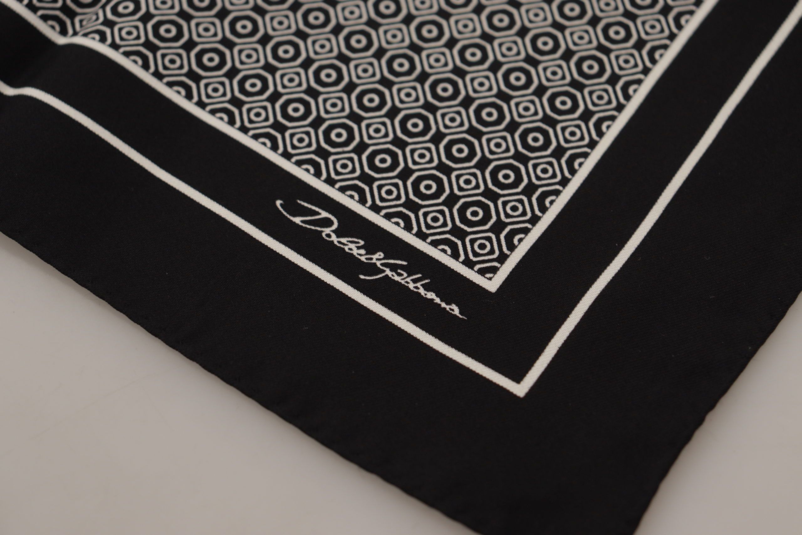 Dolce & Gabbana Elegant Black Silk Geometric Scarf for Men's Men Size ONE SIZE - 2 Thumbnail