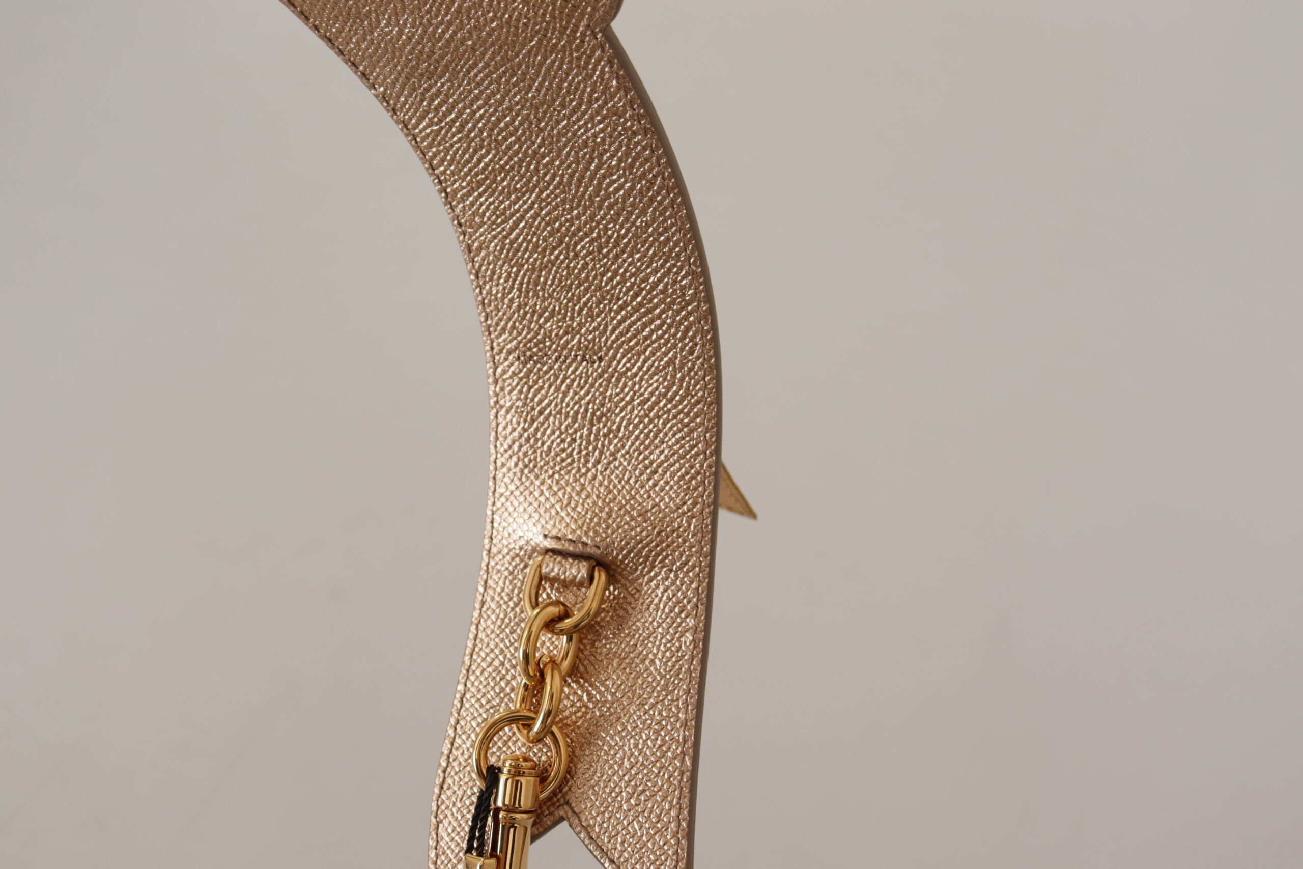 Dolce & Gabbana Elegant Gold Leather Shoulder Women's Strap Size ONE SIZE - 4 Thumbnail