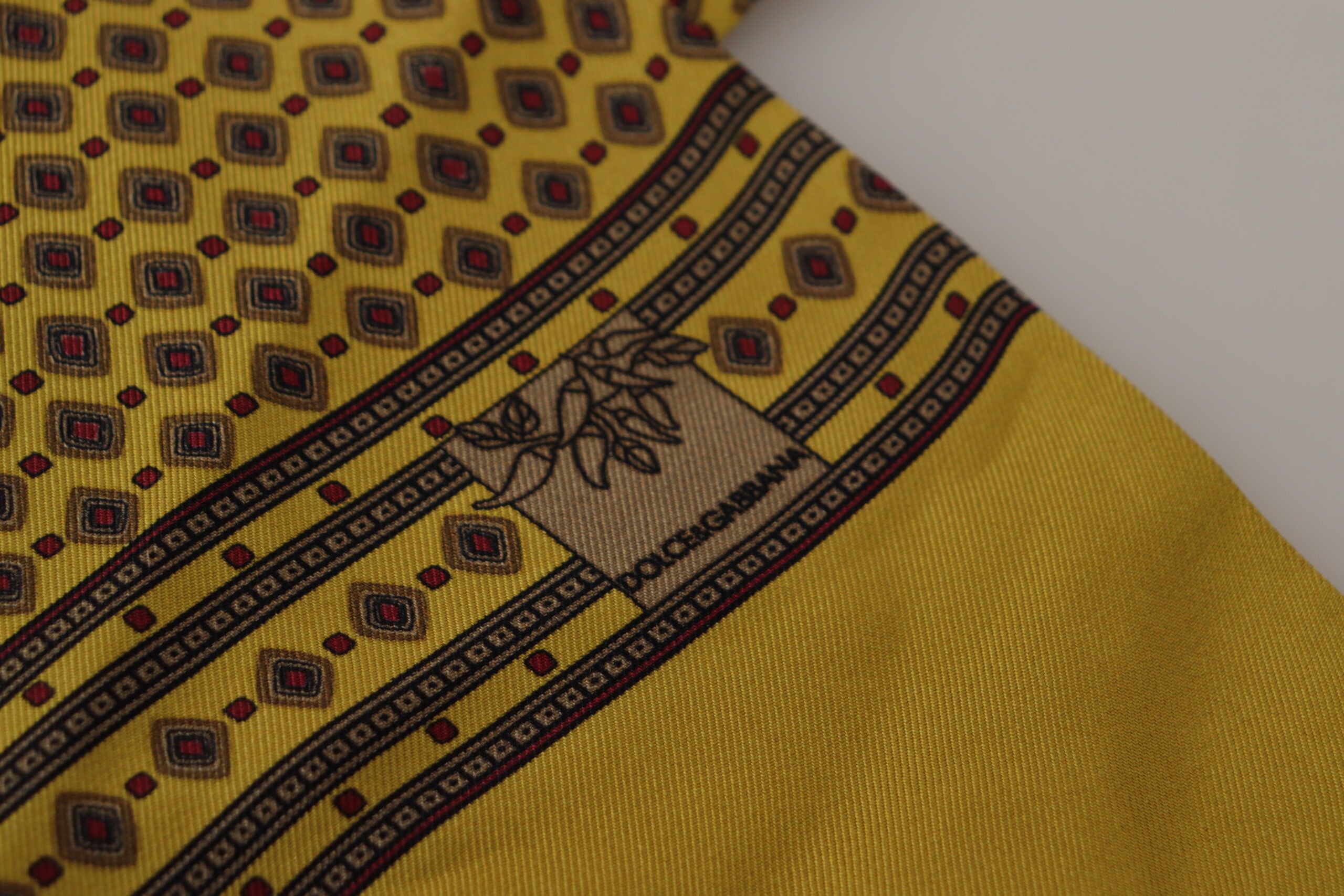 Dolce & Gabbana Elegant Yellow Silk Men's Men's Scarf Size ONE SIZE - 5 Thumbnail