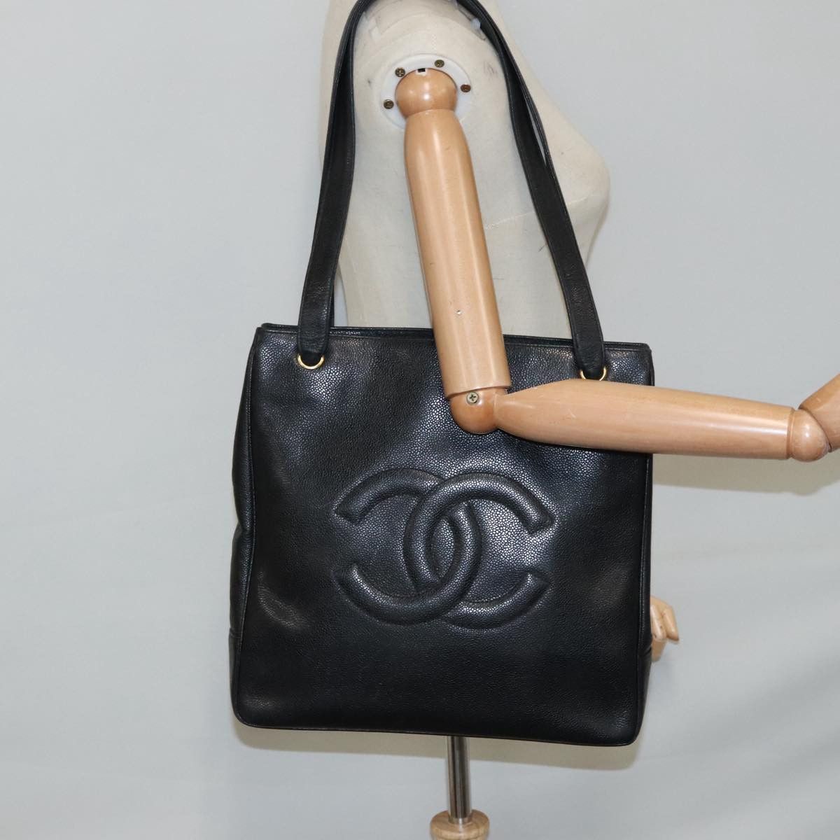 Chanel Logo Cc Black Leather Tote Bag (Pre-Owned) Size ONE SIZE - 15 Thumbnail