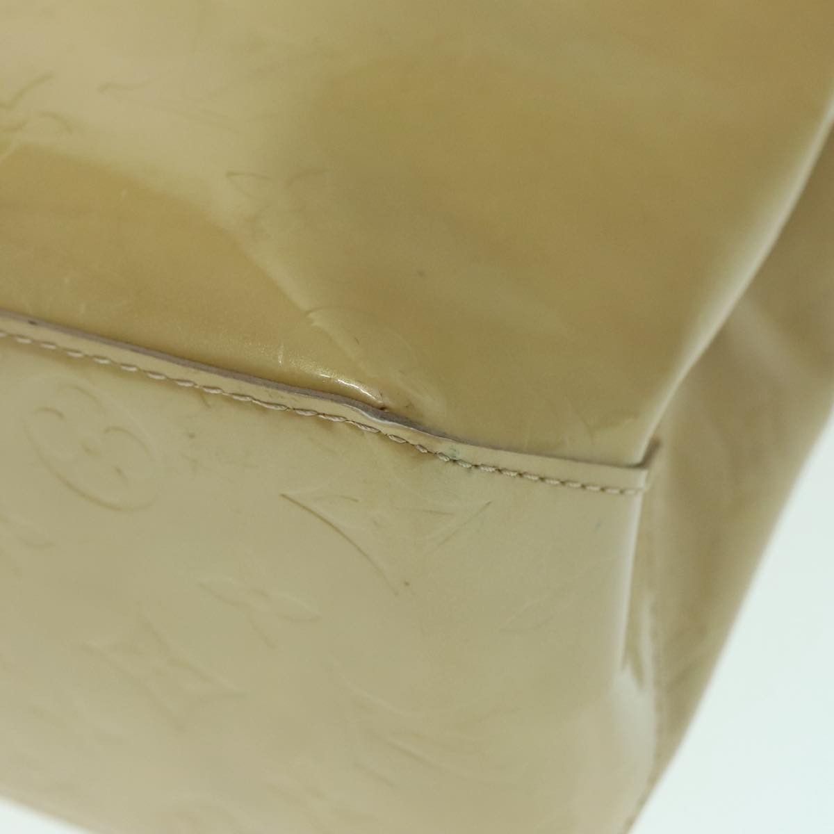 Louis Vuitton Reade Beige Patent Leather Handbag (Pre-Owned) Size ONE SIZE - 7 Thumbnail