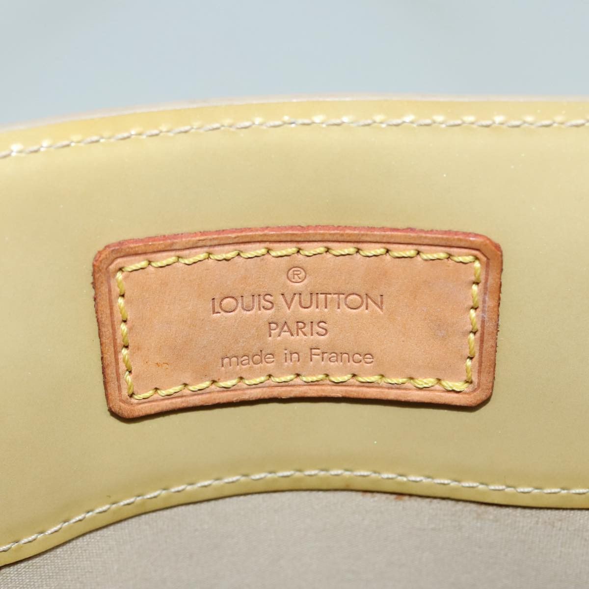 Louis Vuitton Reade Beige Patent Leather Handbag (Pre-Owned) Size ONE SIZE - 14 Thumbnail