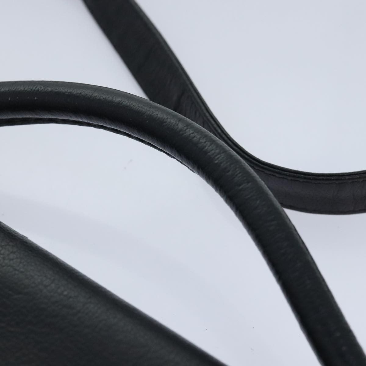 Dior Black Leather Handbag (Pre-Owned) Size ONE SIZE - 19 Thumbnail