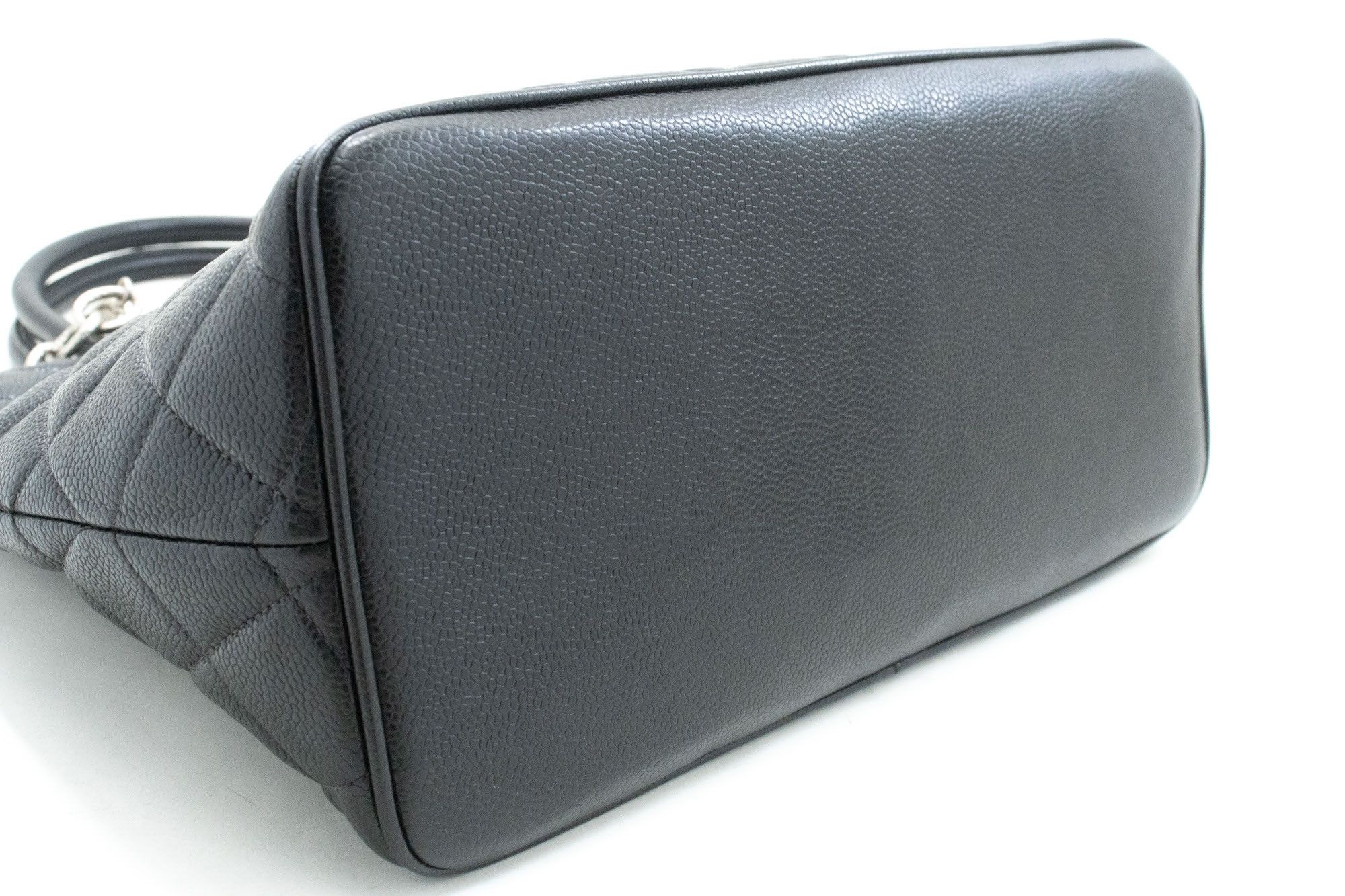 Chanel Medaillon Black Leather Shoulder Bag (Pre-Owned) Size ONE SIZE - 12 Thumbnail