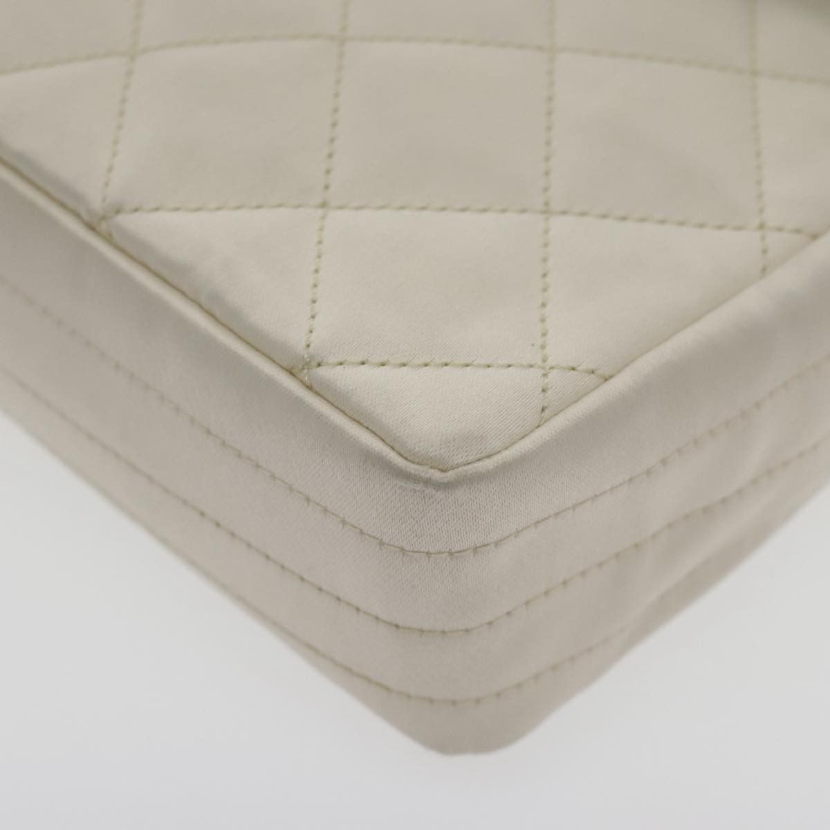 Chanel Single Flap Beige Leather Shoulder Bag (Pre-Owned) Size ONE SIZE - 12 Thumbnail