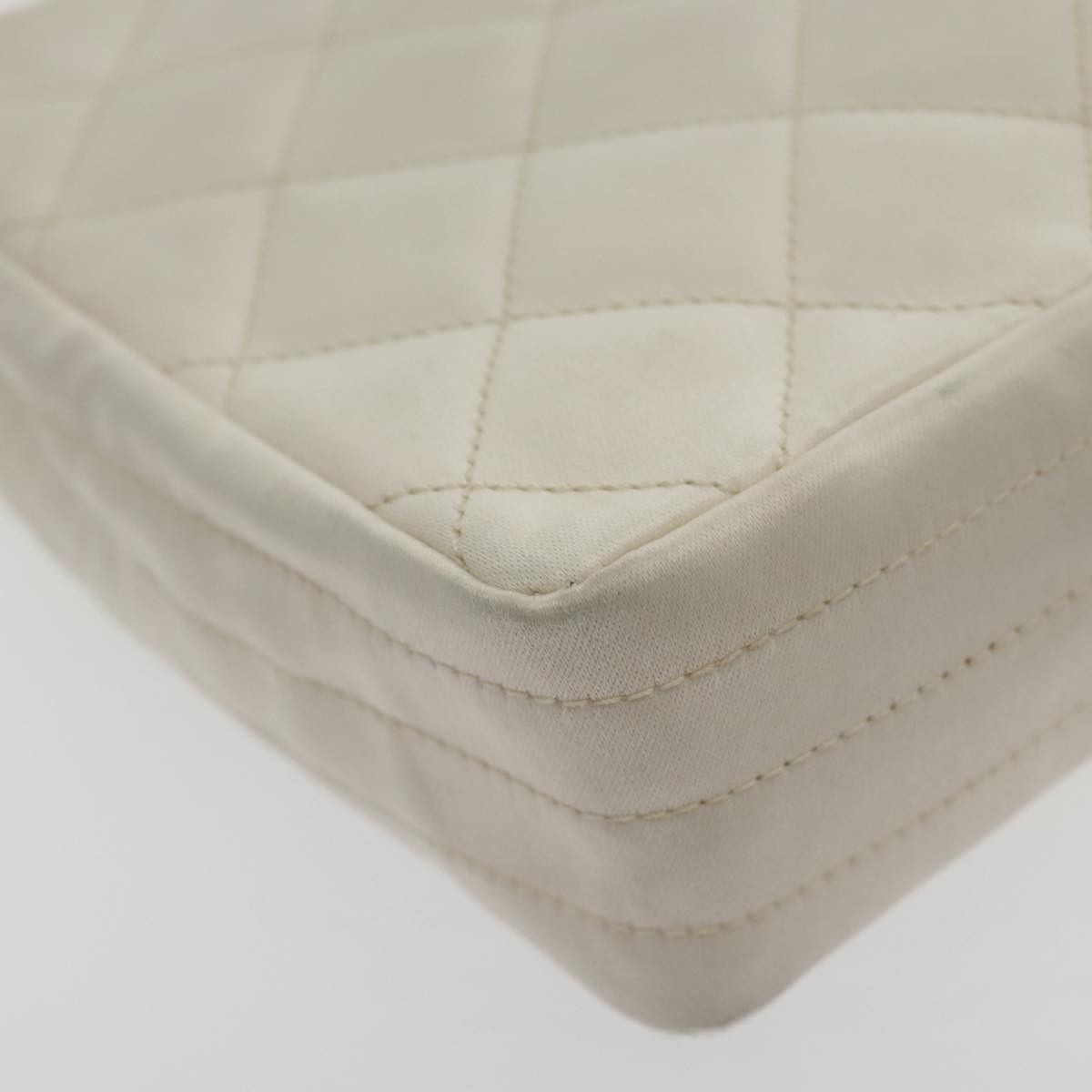 Chanel Single Flap Beige Leather Shoulder Bag (Pre-Owned) Size ONE SIZE - 11 Thumbnail