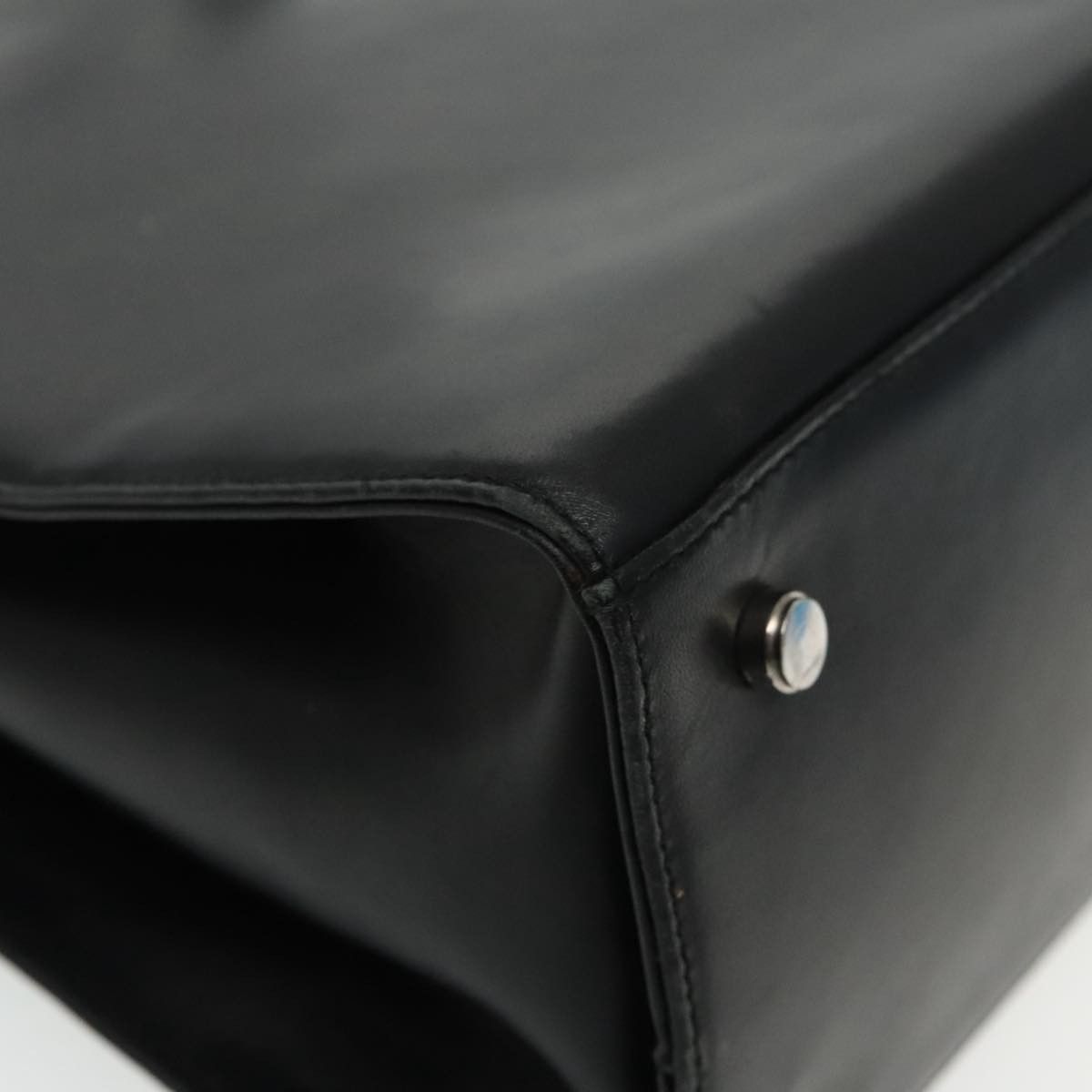 Salvatore Ferragamo Gancini Black Leather Shoulder Bag (Pre-Owned) Size ONE SIZE - 6 Thumbnail