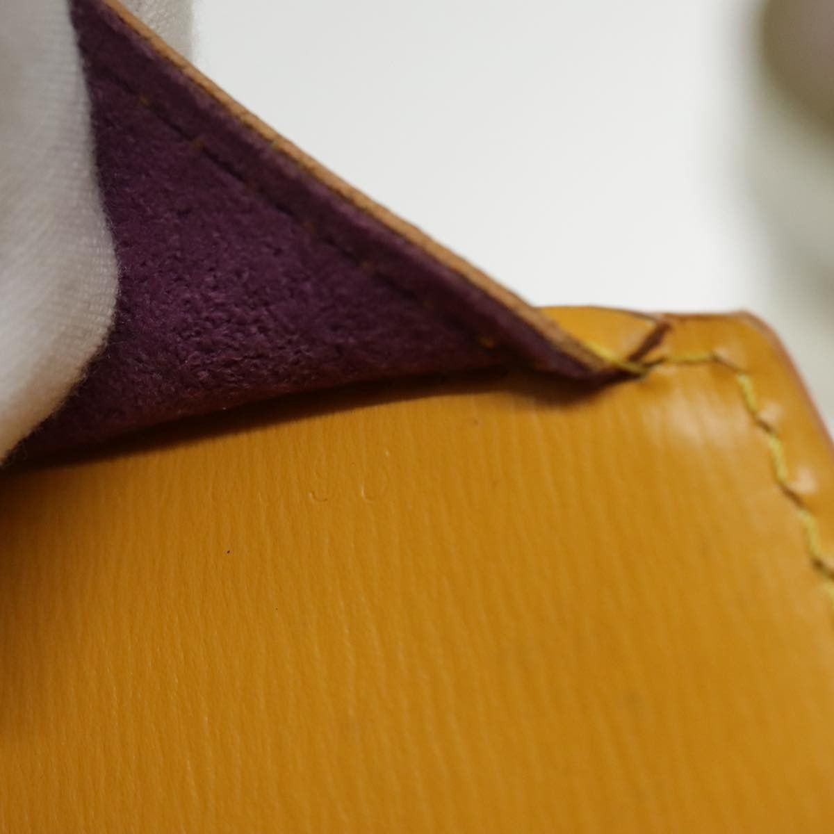 Louis Vuitton Cluny Yellow Leather Shoulder Bag (Pre-Owned) Size ONE SIZE - 13 Thumbnail