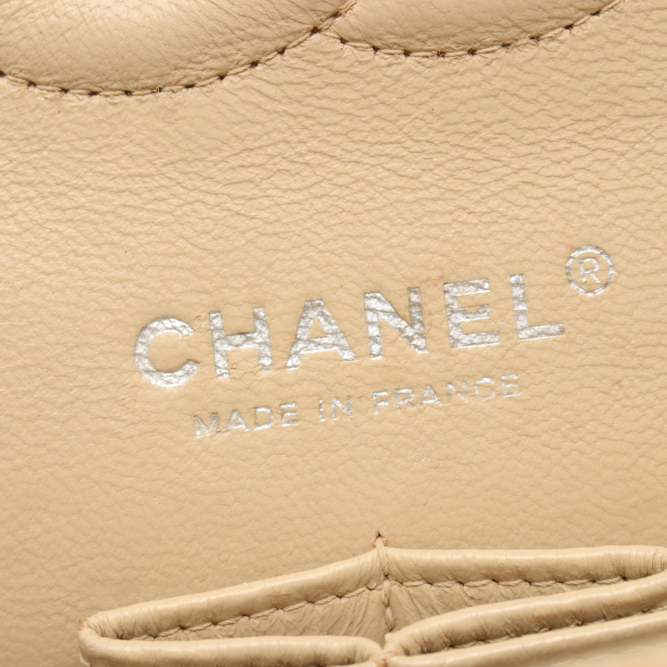 Chanel Chanel Matelasse Double Flap Chain Shoulder Bag Caviar Skin Beige Silver Hardware Size ONE SIZE - 4 Thumbnail